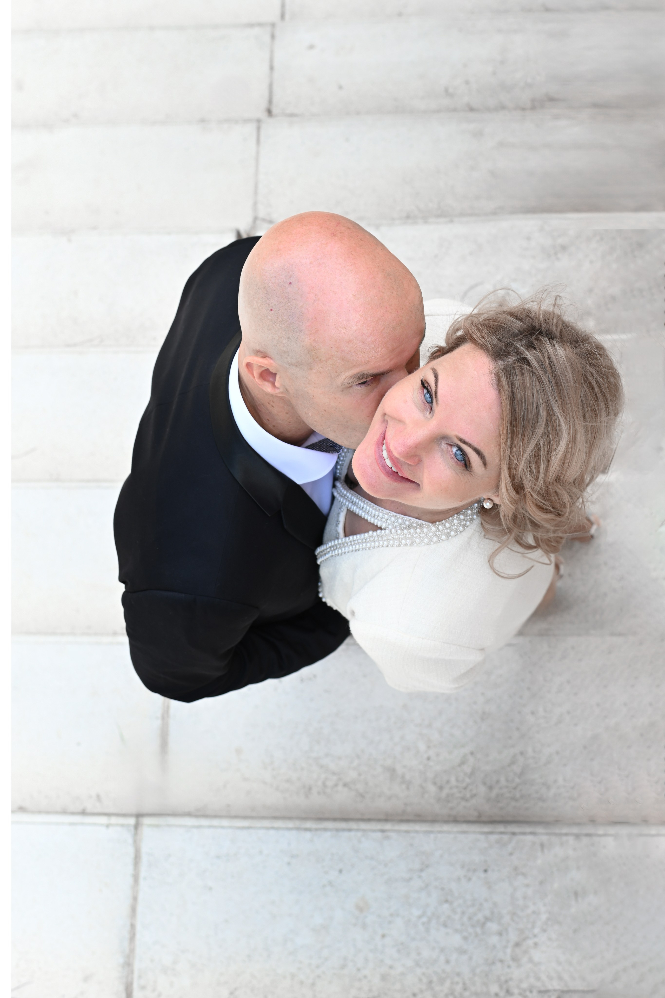 Photographe de mariage à Beziers vidéo de mariage avec drone Beziers. Photographe Professionnel à Béziers et Montpellier – Mariages, Portraits et Vidéos Aériennes