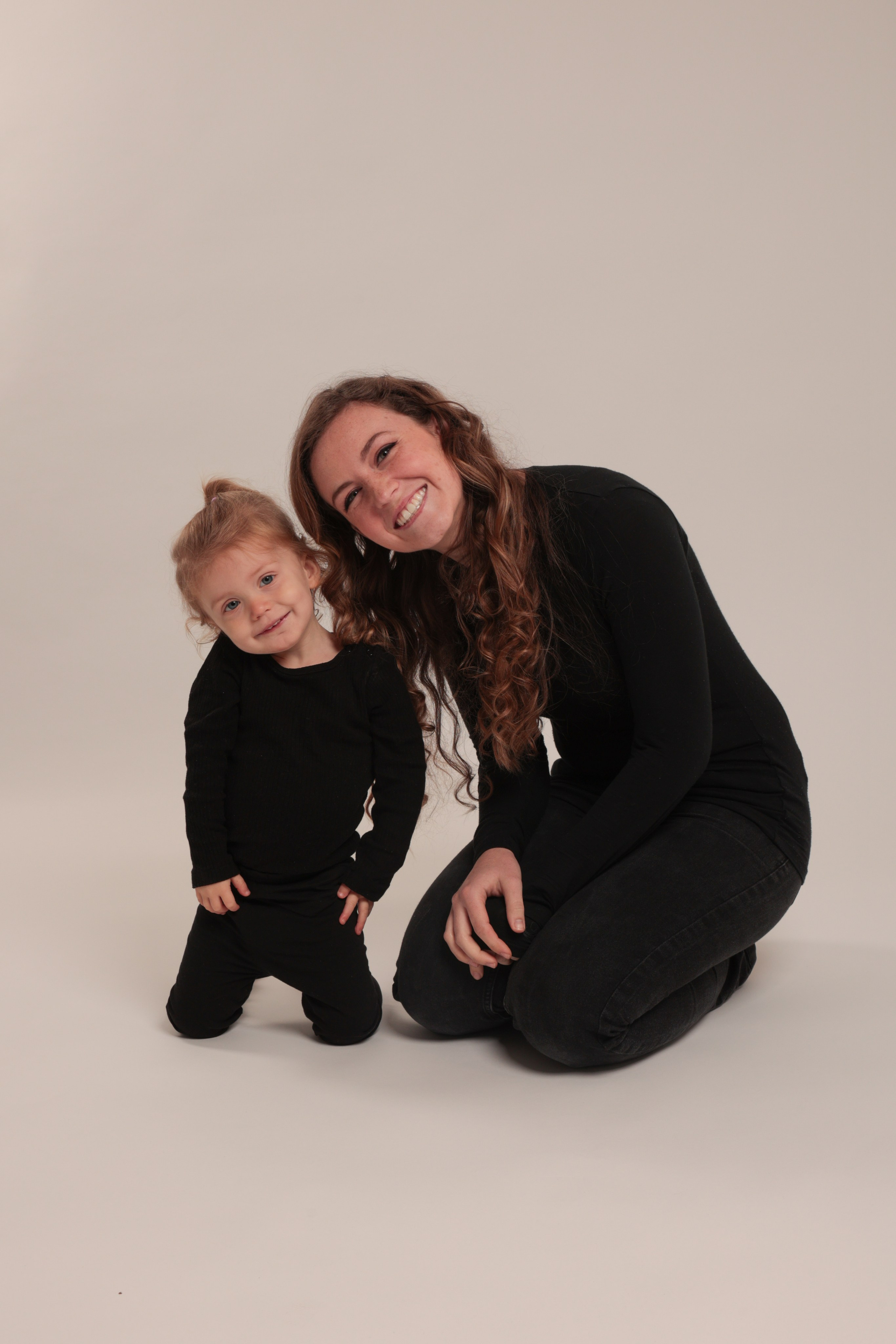 Shelby and Sophie. Photographer in Milan |Mila Pro Photo