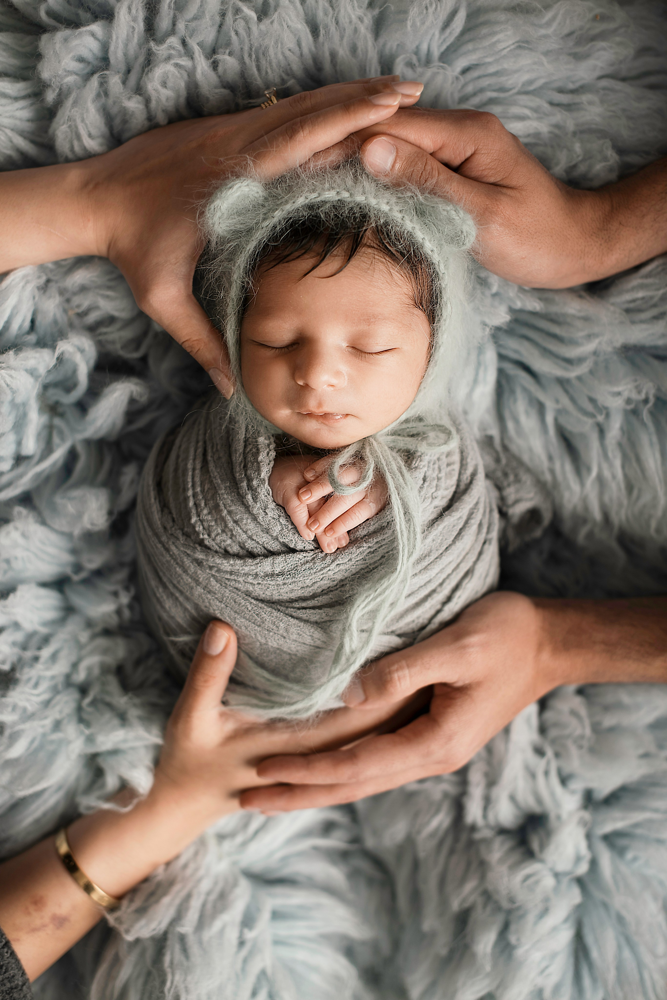 Koosha, 10 days. Newborn, pregnancy, family photographer in New Jersey