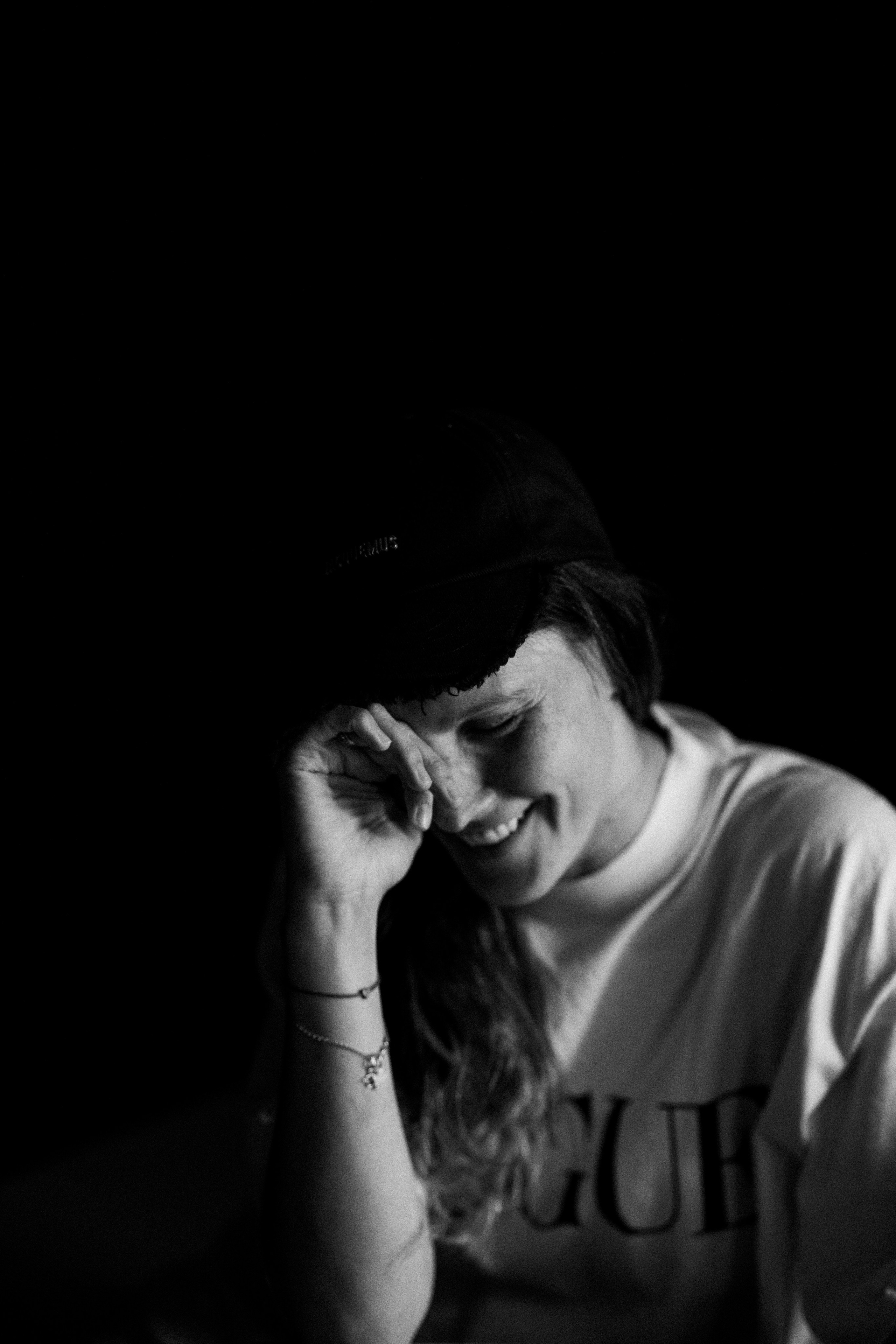 L. Rawnoir- Portrait photography by Daria Paliy.Timeless black&white portraits of women in NYC area