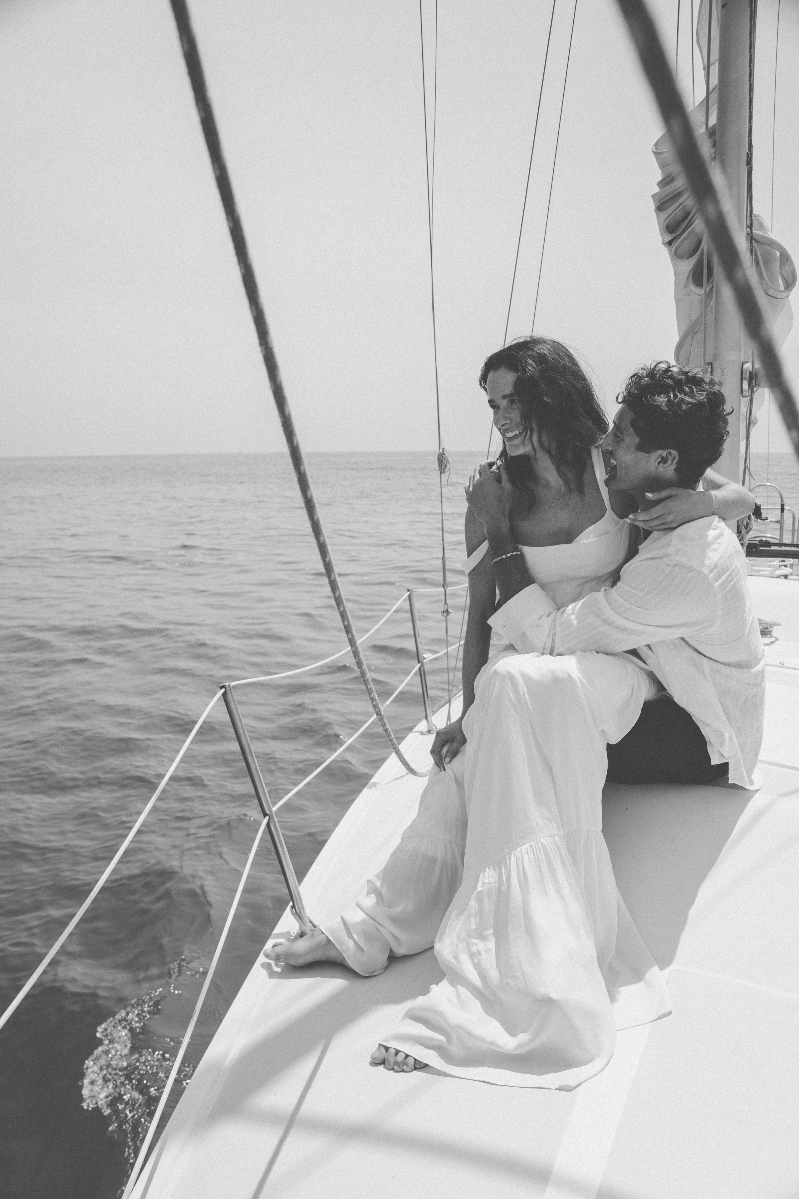 Love on the boat. Main