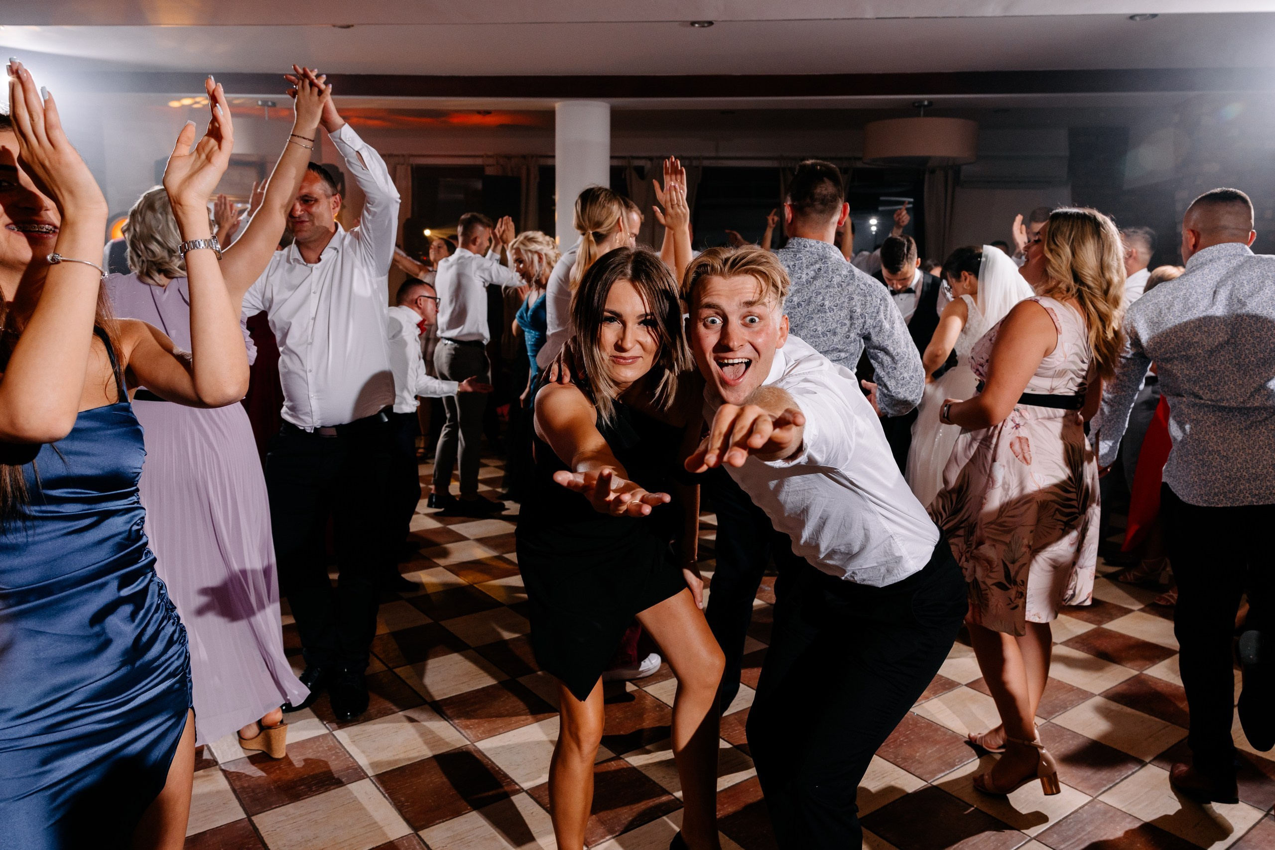 Klaudia ♡ Adrian. Fotograf Ślubny Warszawa - Sesje Biznesowe Rodzinne Eventy