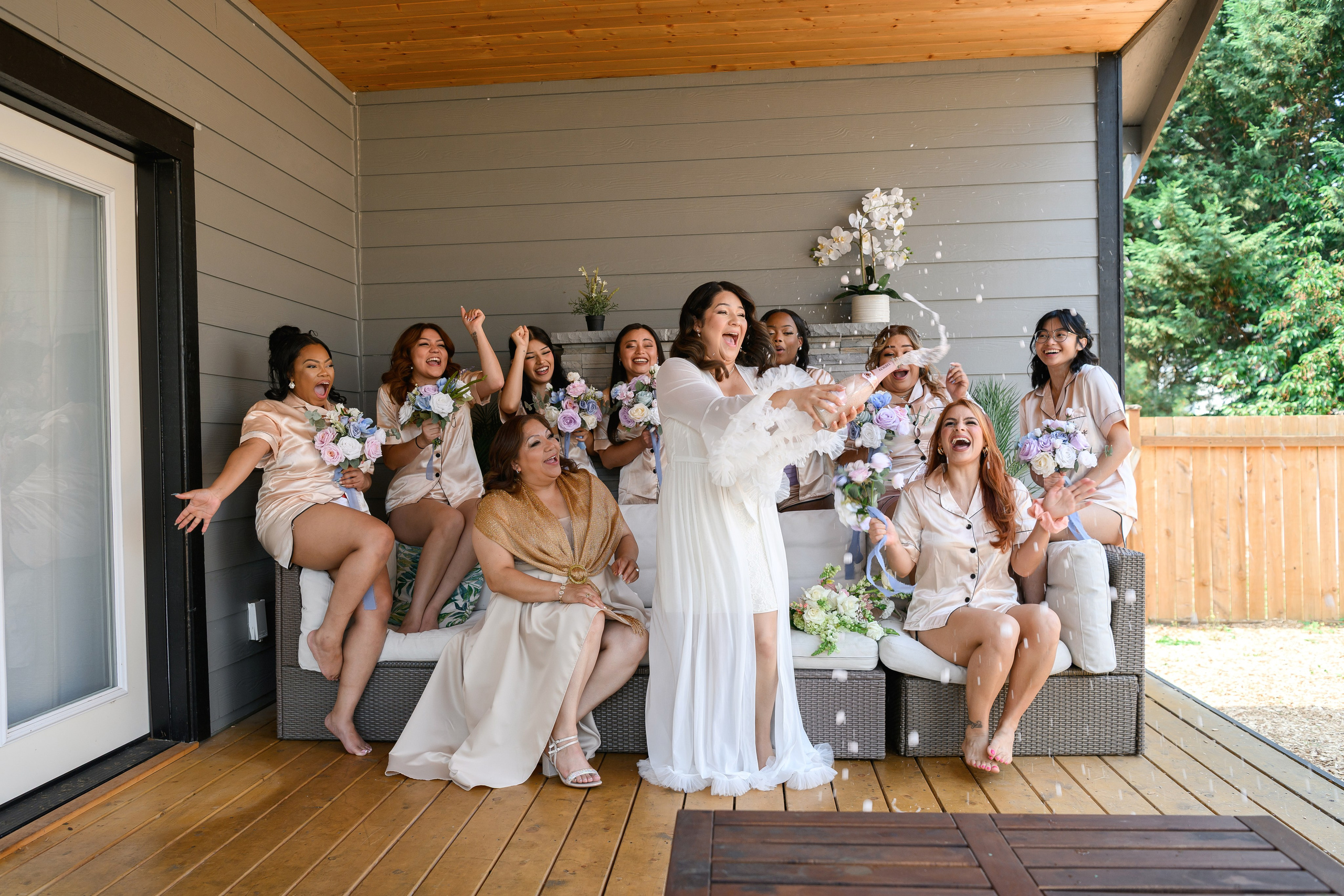 Wedding Photography Vancouver WA | E&M. Alena Tau | Wedding & Family Photographer Vancouver WA and Portland OR