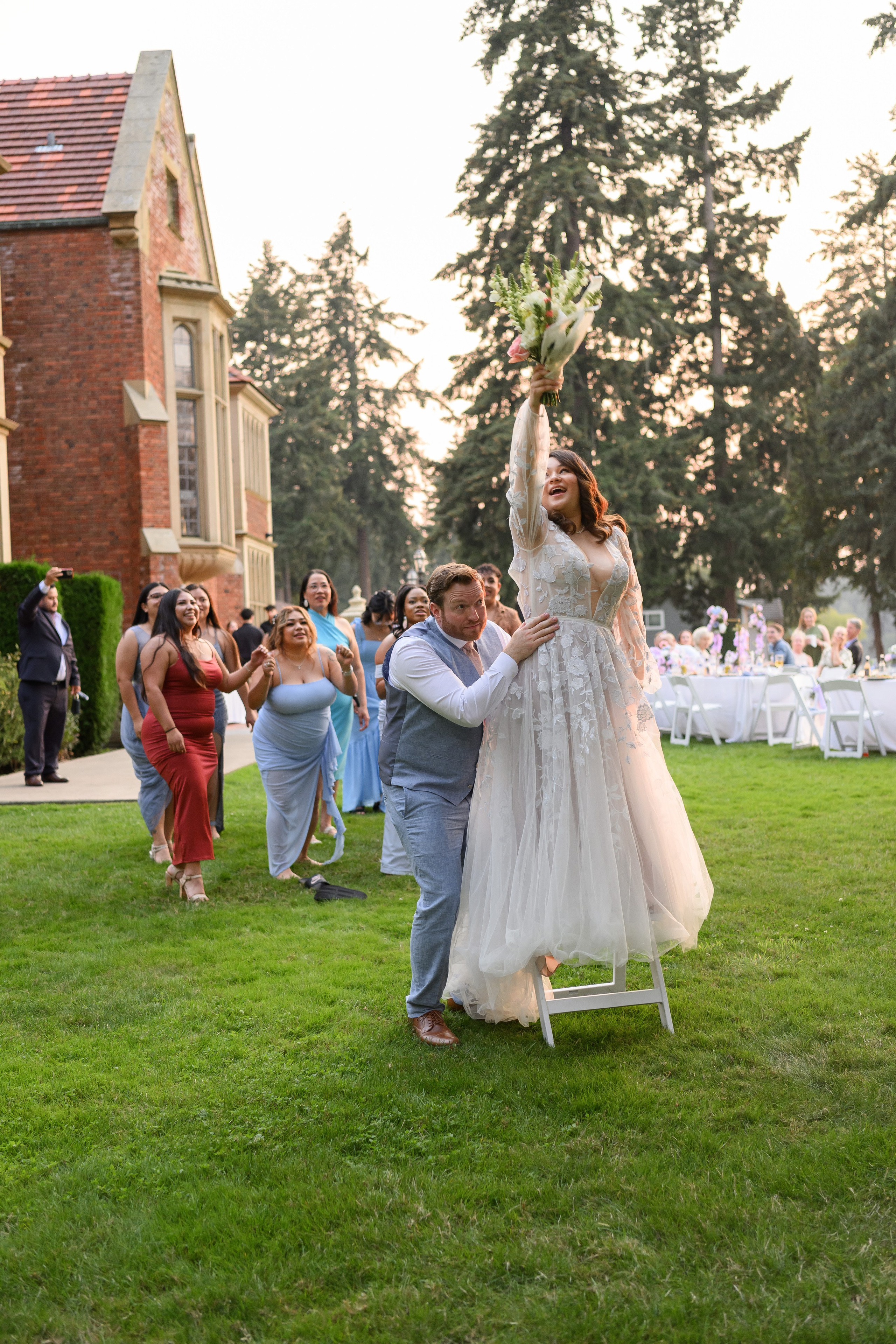 How Many Hours of Wedding Photography Do You Need?