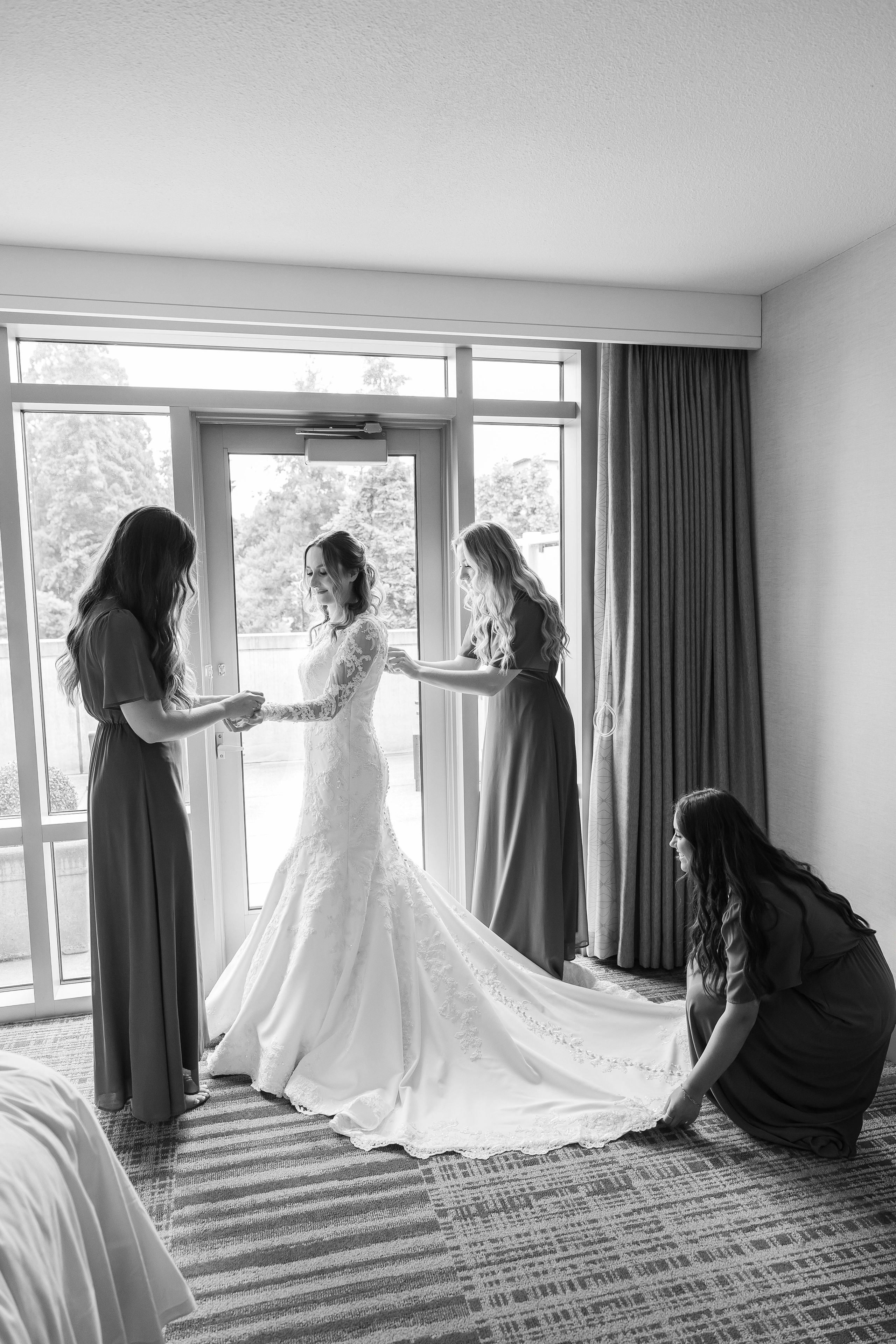 Alena Tau | Wedding Photographer Vancouver WA & Portland OR