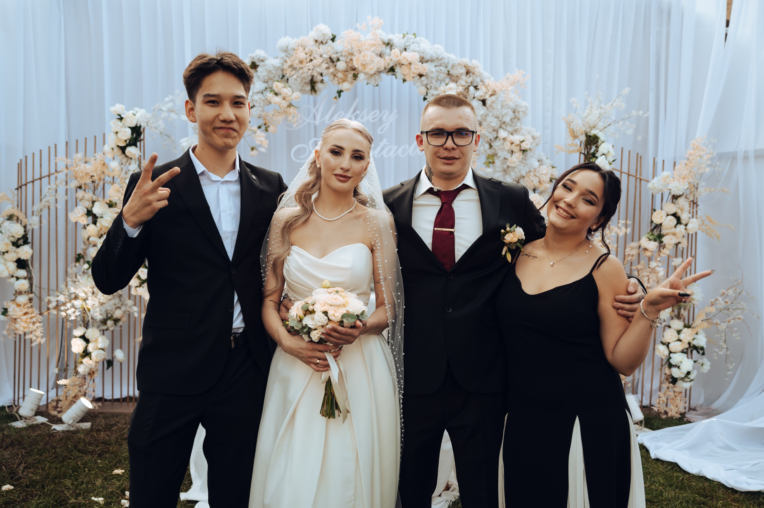 Алексей & Анастасия. Фотограф в Бишкеке Андрей Кавешников