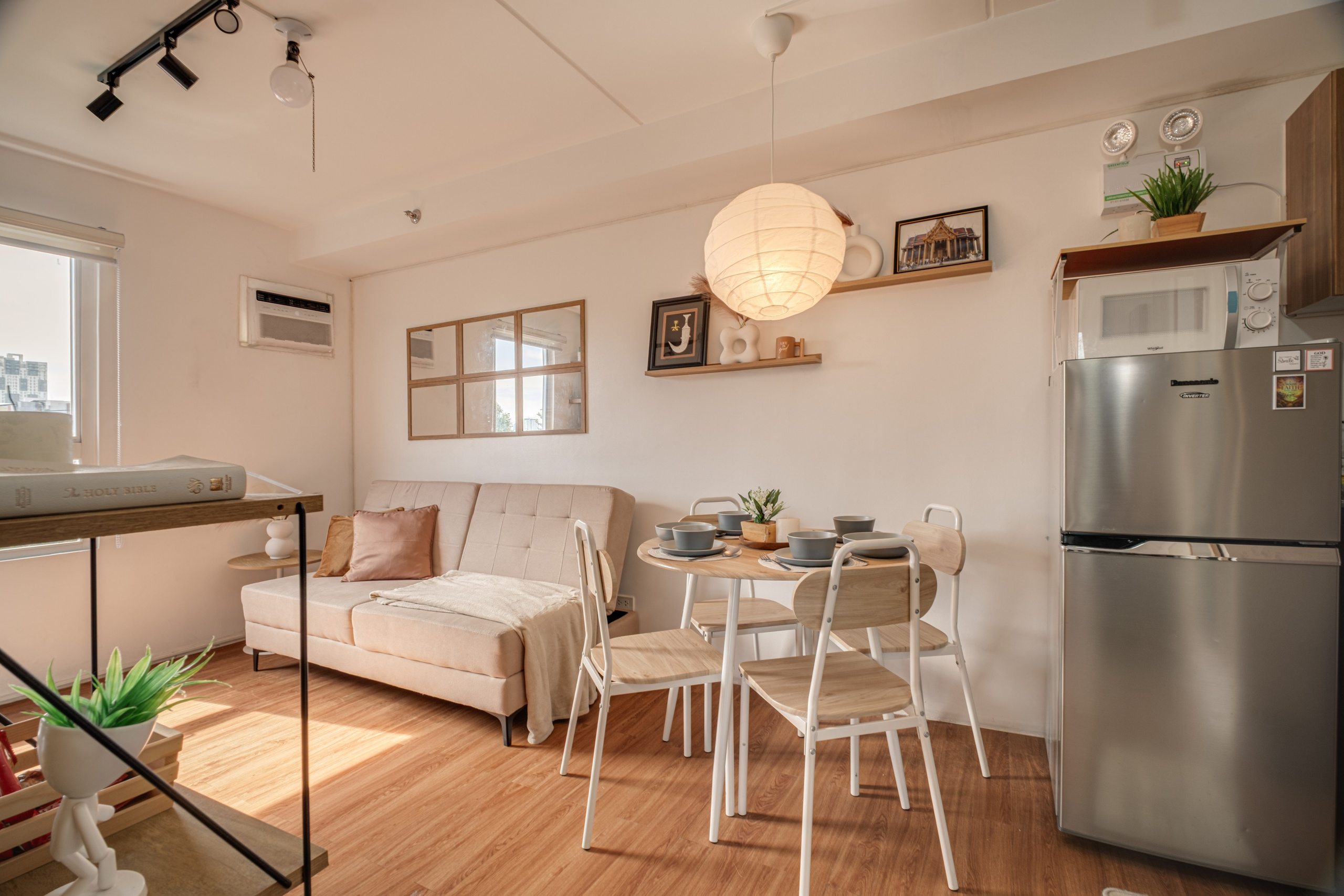 Suitescapes // Pasig. Interior & Architectural Photographer Philippines | Argen Carlo Camaclang