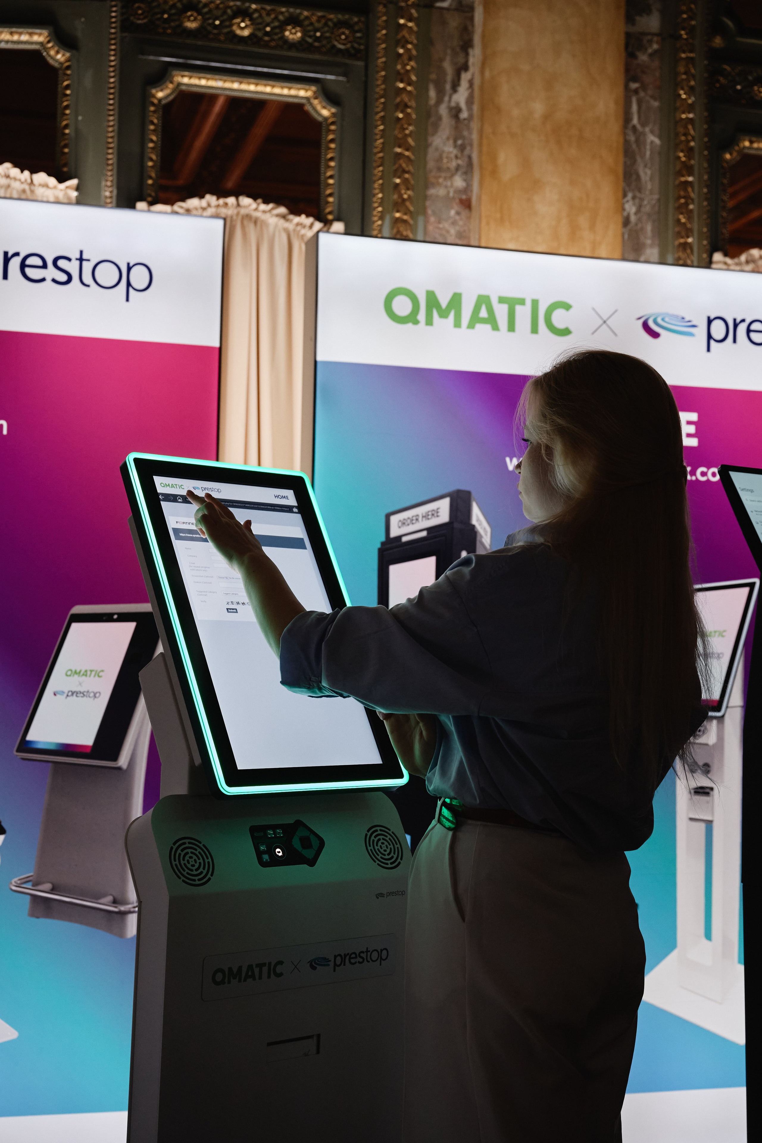 Eventi. Studio fotografico a Roma — ritratti, self studio e servizi per eventi | 20 Studio Lab