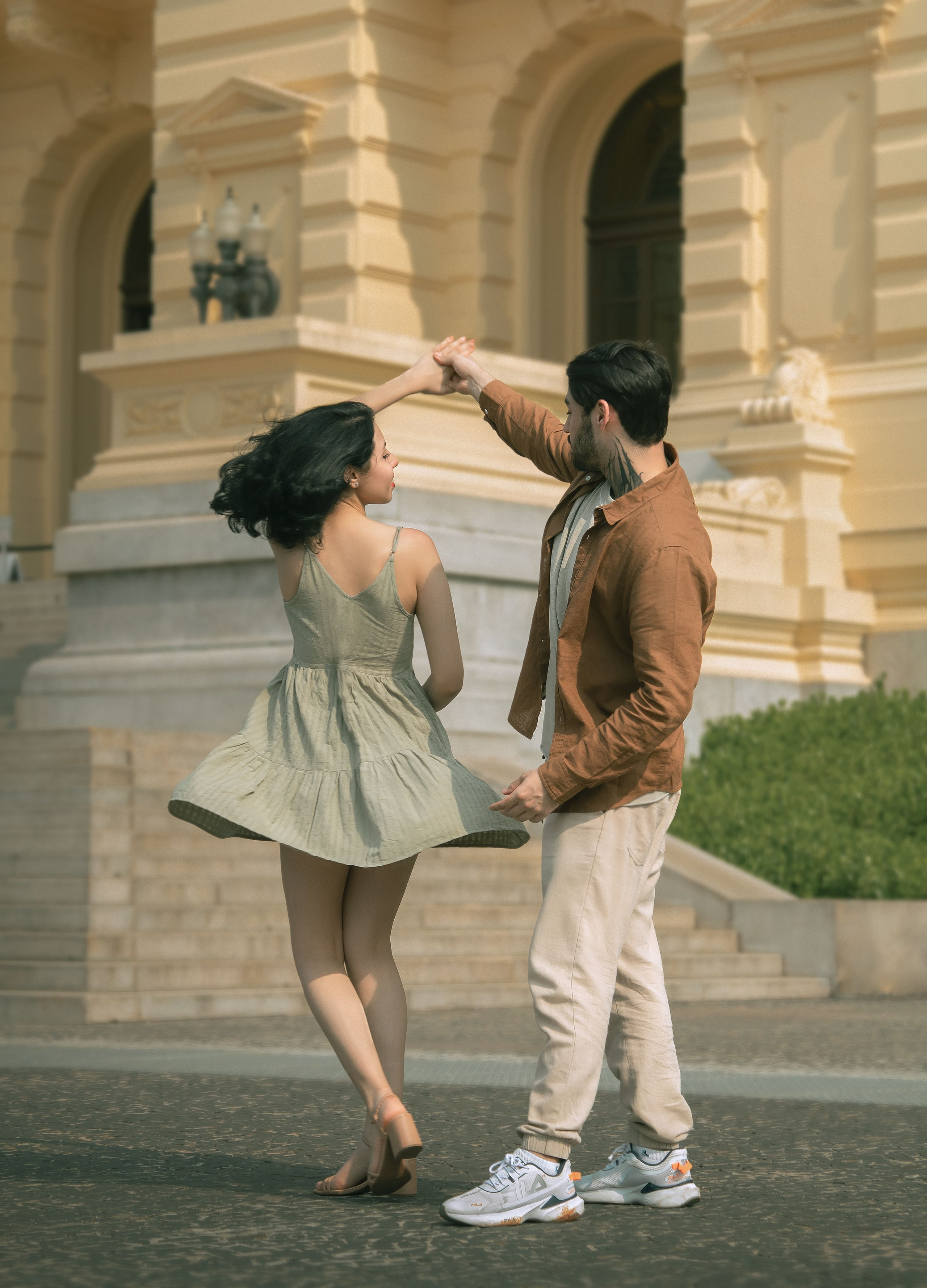 Ensaio de Casal Romântico no Parque da Independência SP. Fotógrafa em são paulo — Fotos Autênticas