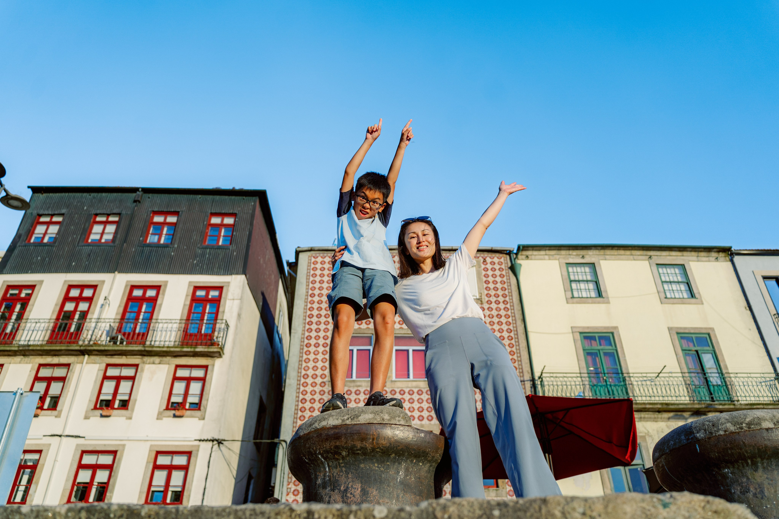 Мама и сын в Порту. Фотограф в Португалии Полина Готовая