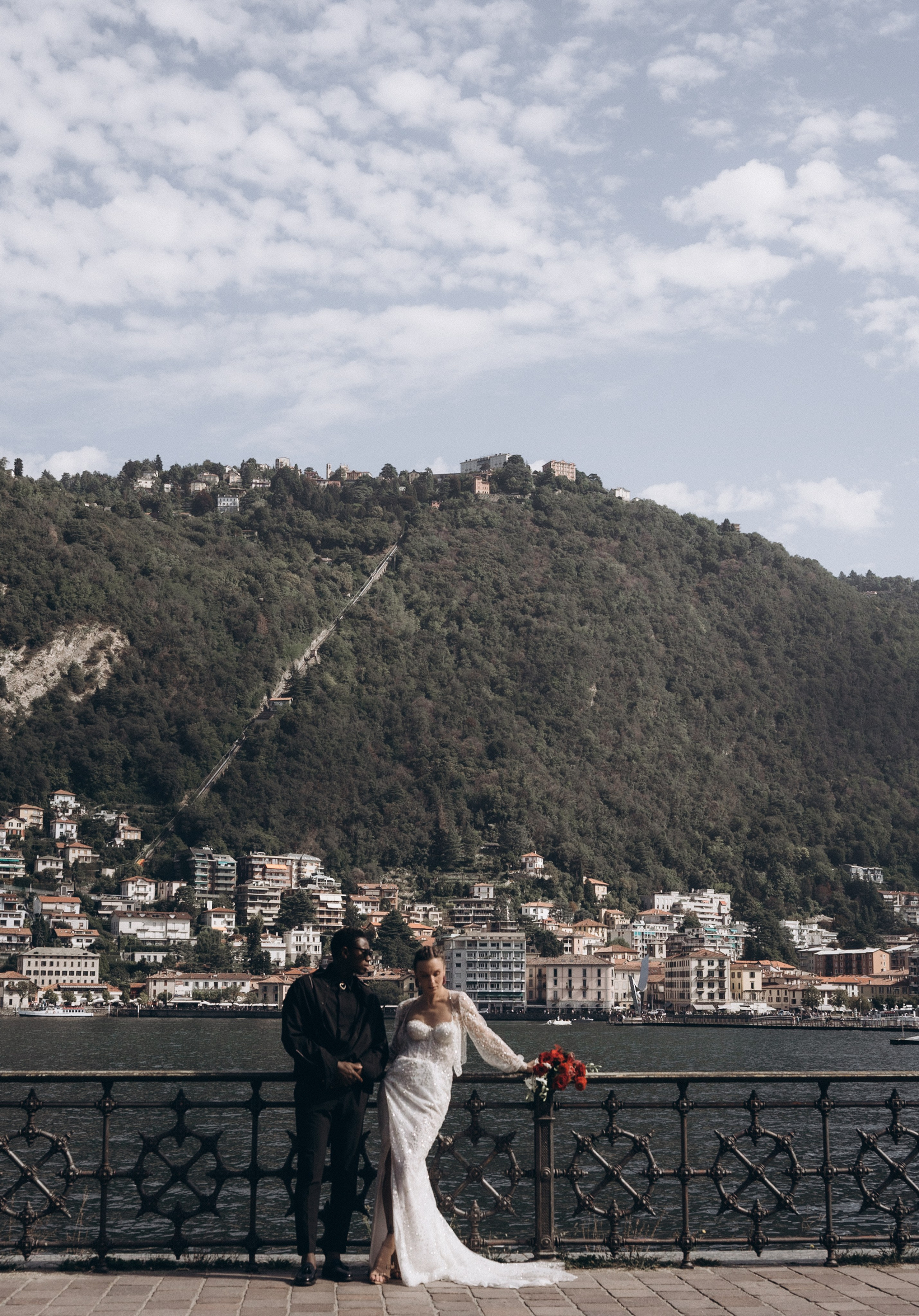 IRINA & AMED • LAKE COMO. PHOTOGRAPHER IN ITALY