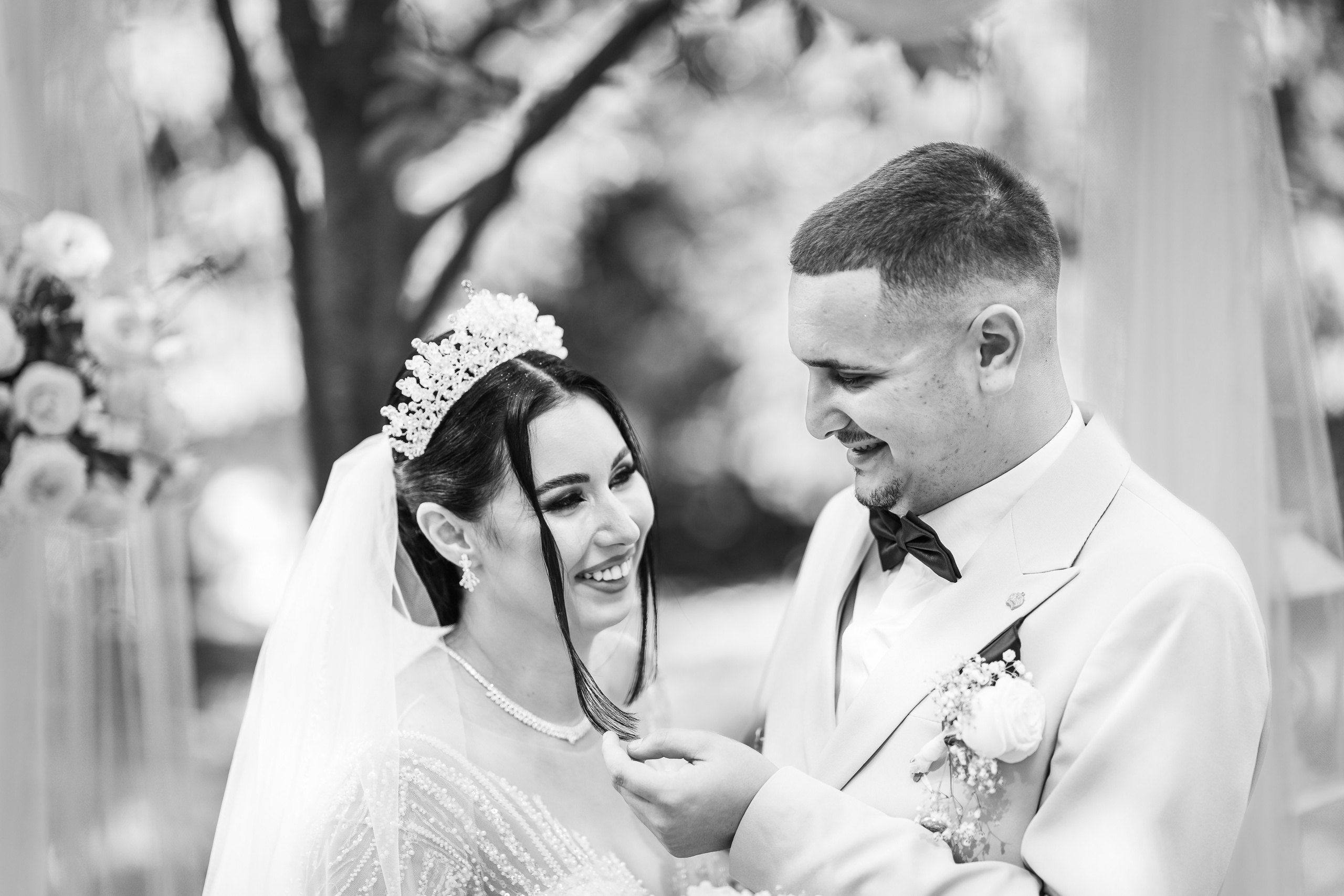 Bella & Adi. Foto Studio — Fotograf de evenimente, nunti, botezuri, portrete