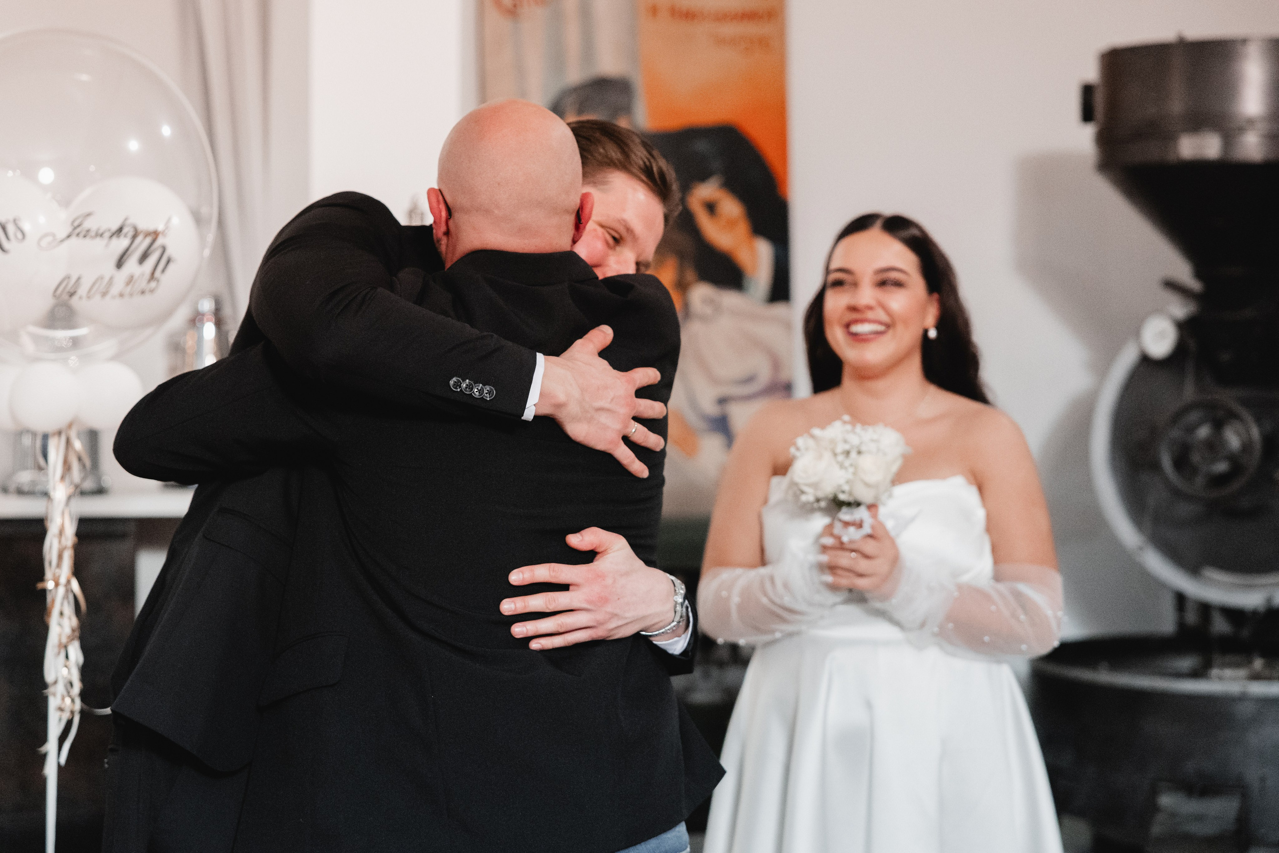 Standesamtliche Hochzeit im Kubus Bochum – Sophie & Martin. Hochzeitsfotografie |Hochzeitsfotograf Bochum | Hochzeitsfotograf Dortmund | Hochzeitsfotograf Essen | Hochzeitsfotograf Ruhrgebiet