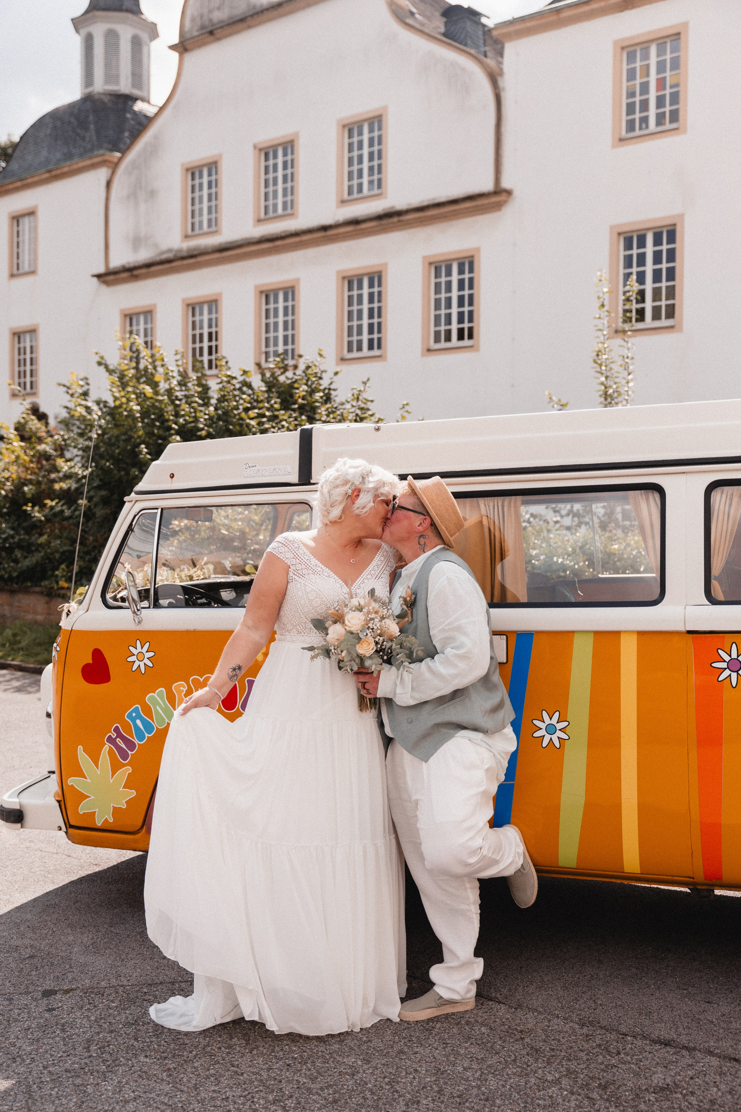 Cathi & Ela | Schloß Borbeck. Hochzeitsfotografie |Hochzeitsfotograf Bochum | Hochzeitsfotograf Dortmund | Hochzeitsfotograf Essen | Hochzeitsfotograf Ruhrgebiet