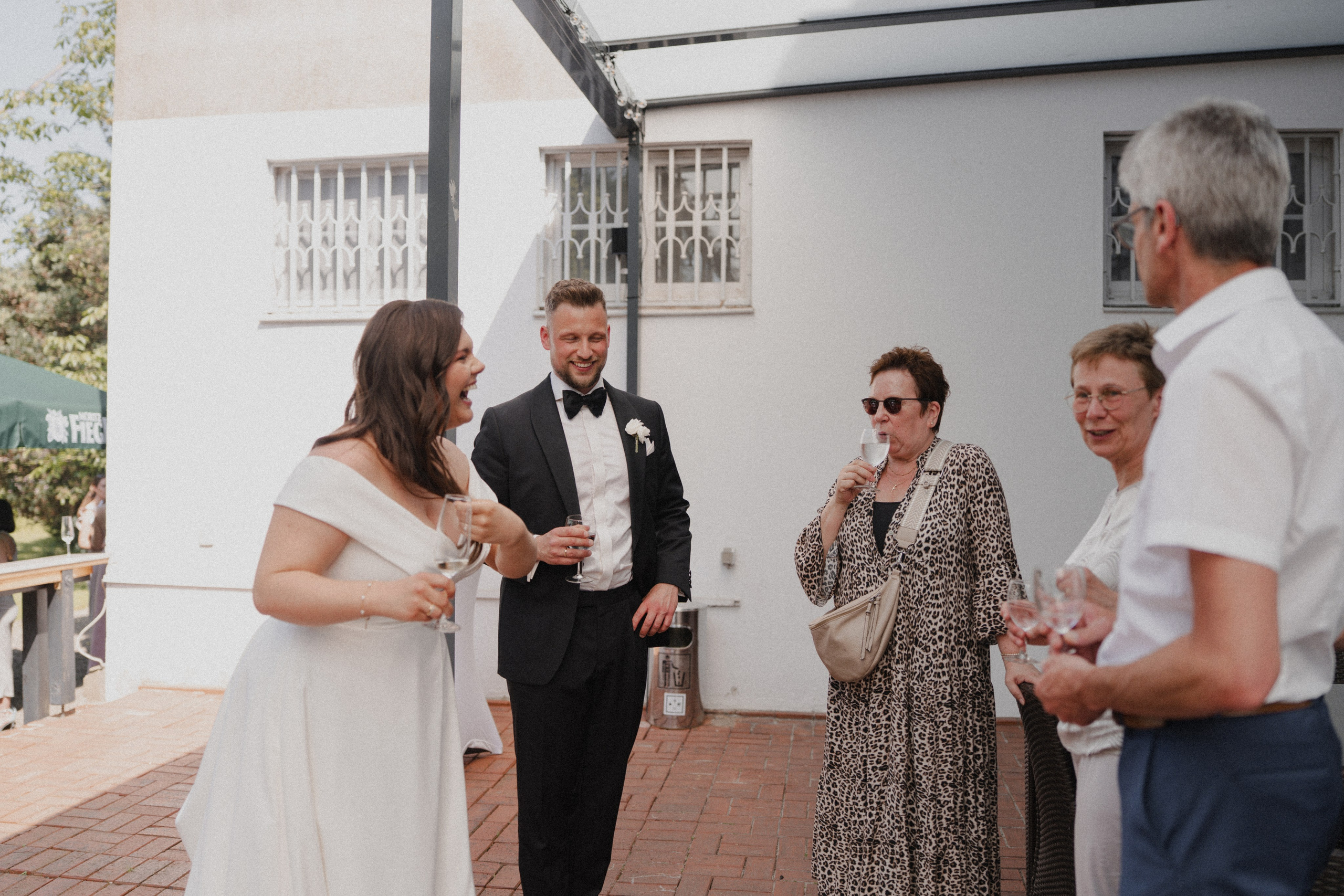 Jessica & Felix I Gesellschaft Harmonie Bochum. Hochzeitsfotografin Bochum | Halyna Reiche Fotografie NRW