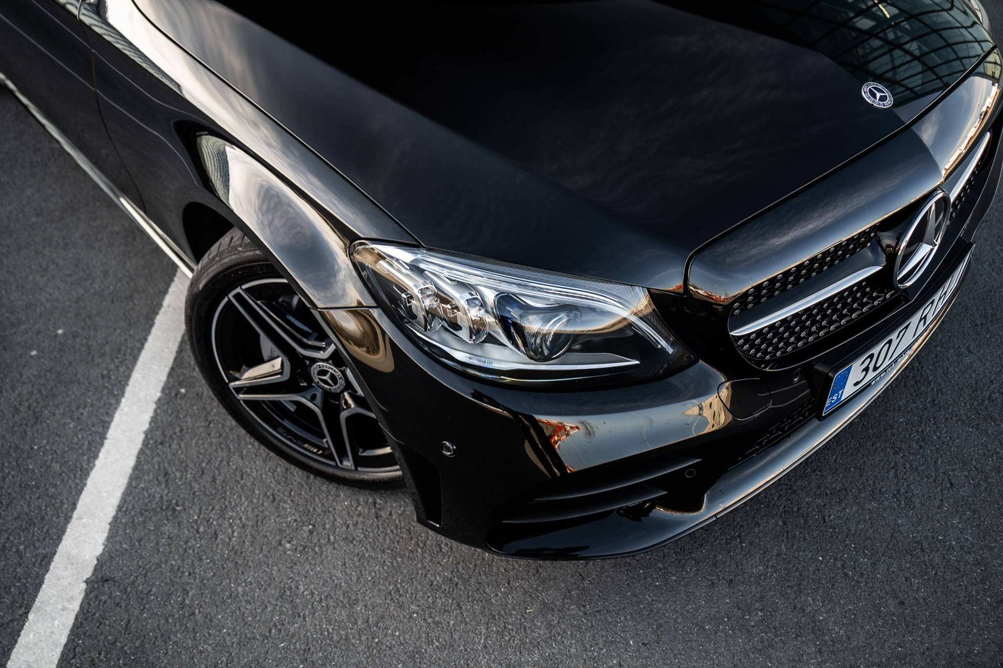 Mercedes-Benz C220 D 4MATIC. LOHA VISUALS — AUTOMOTIVE PHOTOGRAPHY