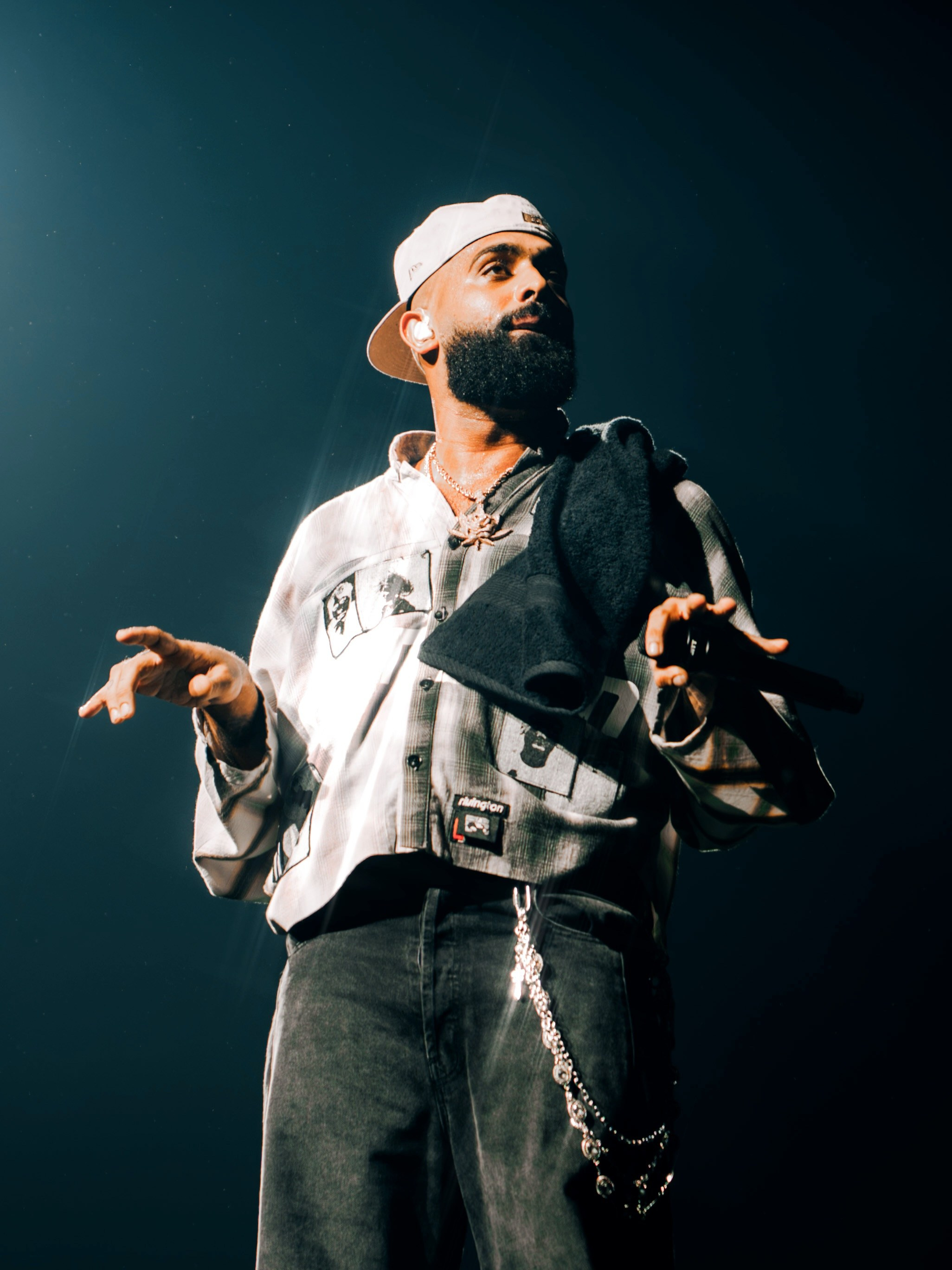 ELADIO CARRION. DEYA BELTRAN Maquilladora, fotógrafa y vídeos