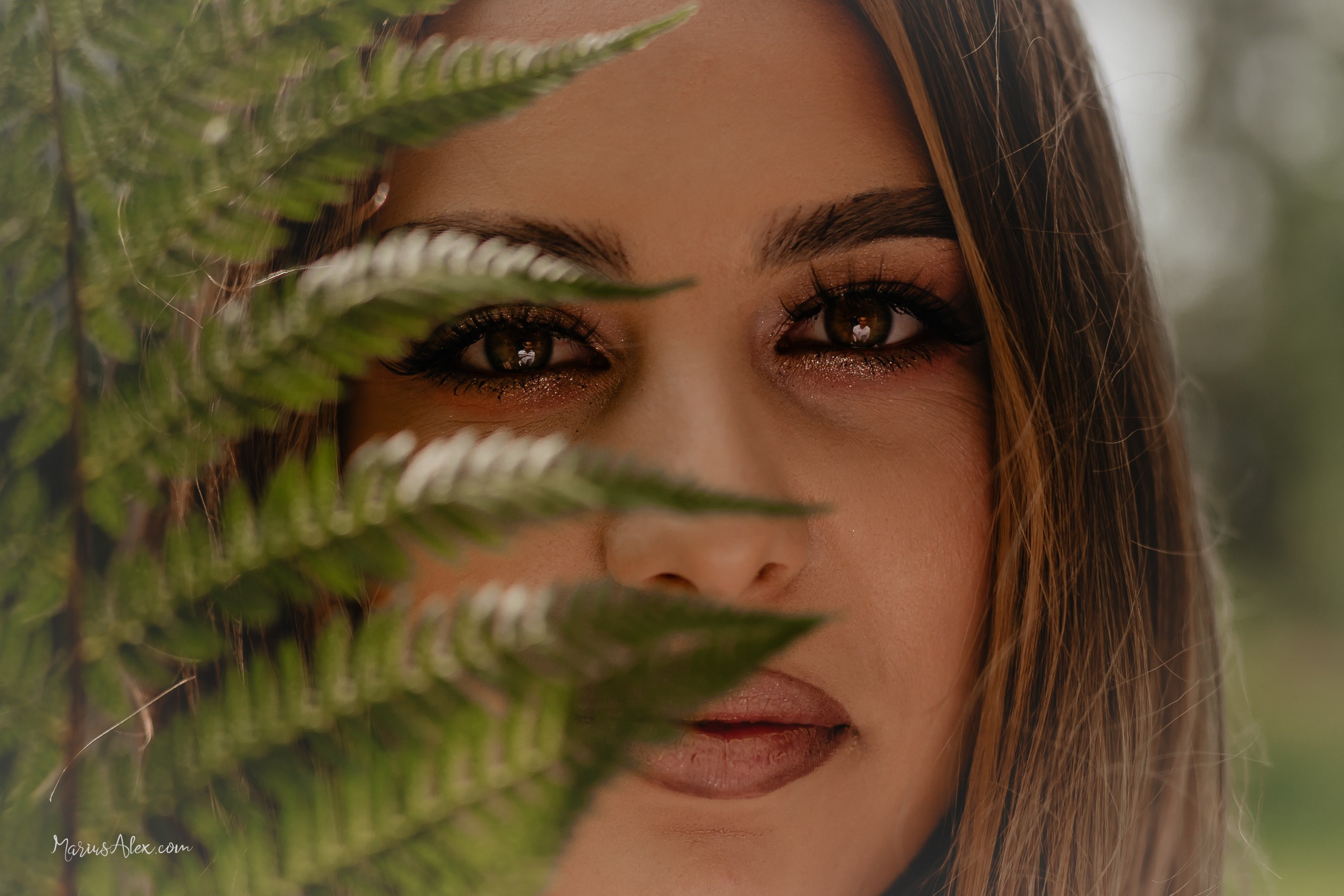 Andreea & Cosmin - O superba sedinta foto. Marius Alex fotograf de eveniment si portret din Suceava