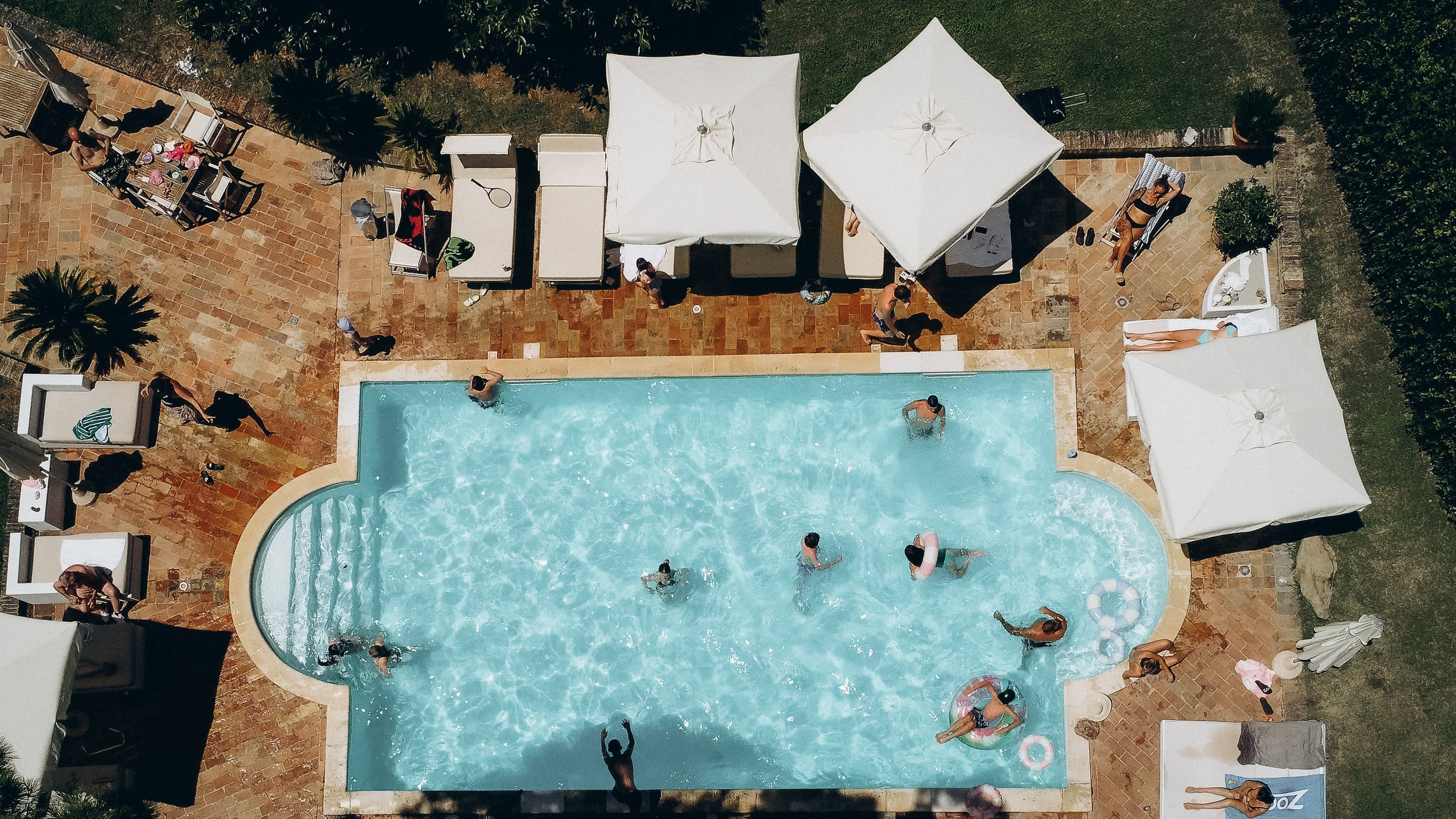 SARAH AND DEAN _VILLA TAMBOLINA. PHOTOGRAPHER IN ITALY