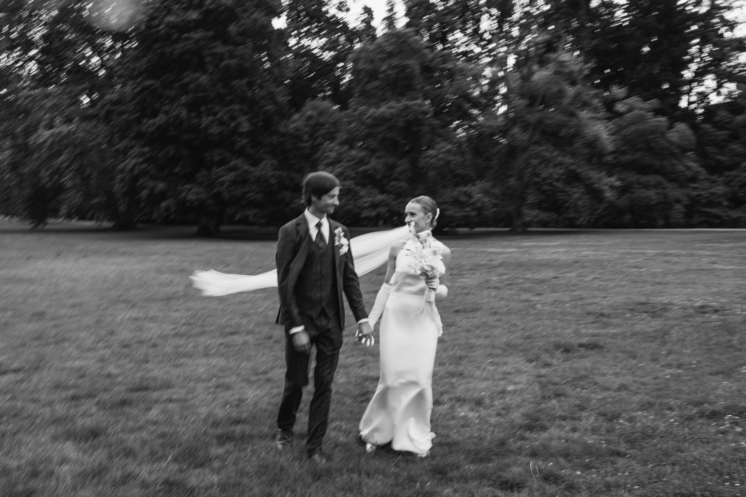 Wedding photographer Hamburg – romantic shoot at Speicherstadt