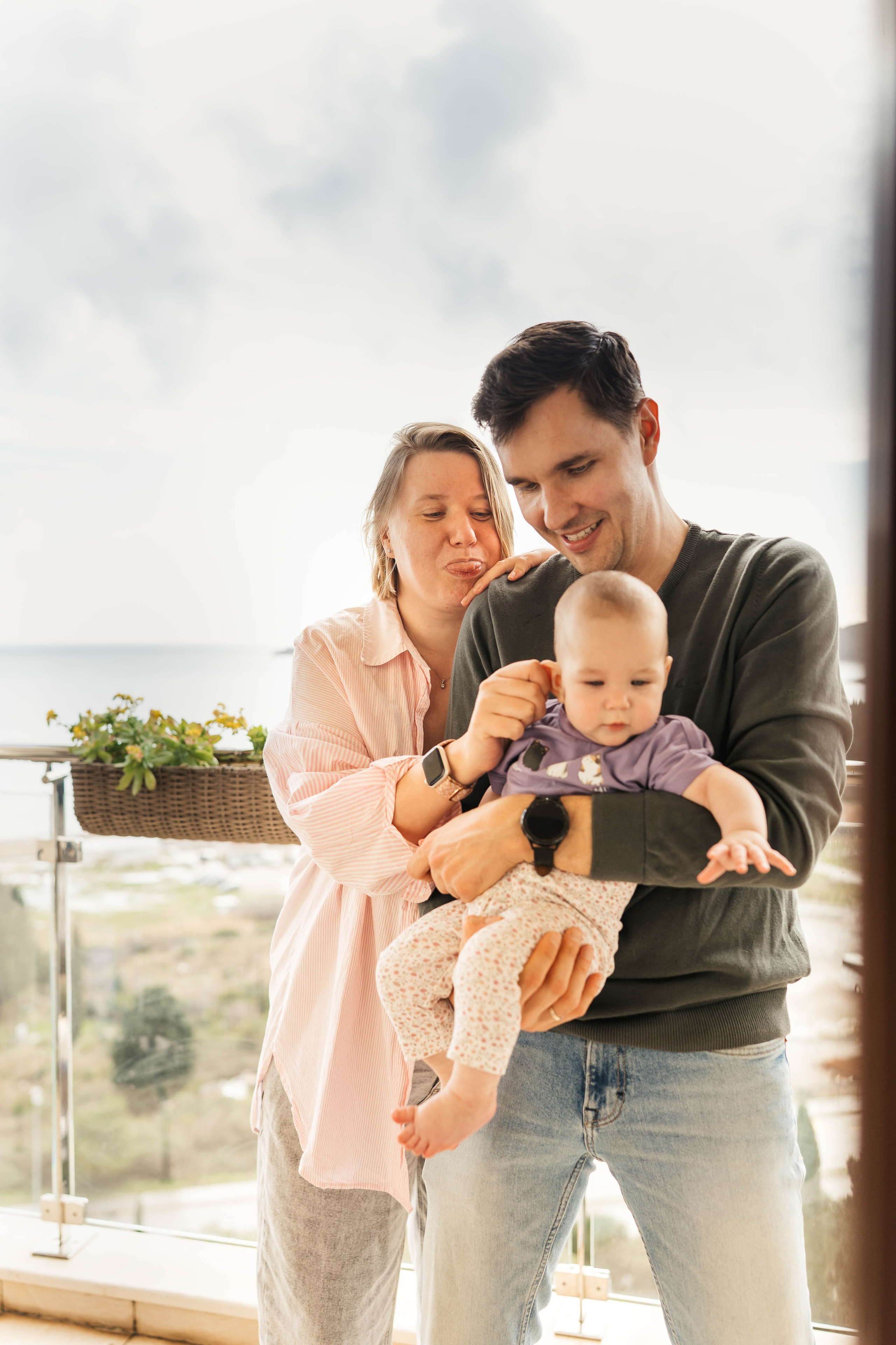 Наташа, Глаша, Игорь. Family photographer in Oviedo — Yana Razina