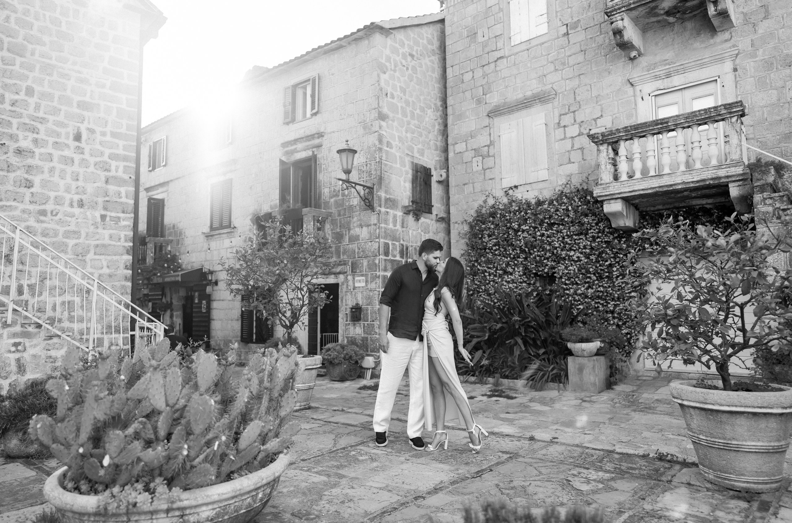 Perast Engagement Photoshoot. Bryllupsfotograf og videograf i Montenegro | Maria & Vasilii