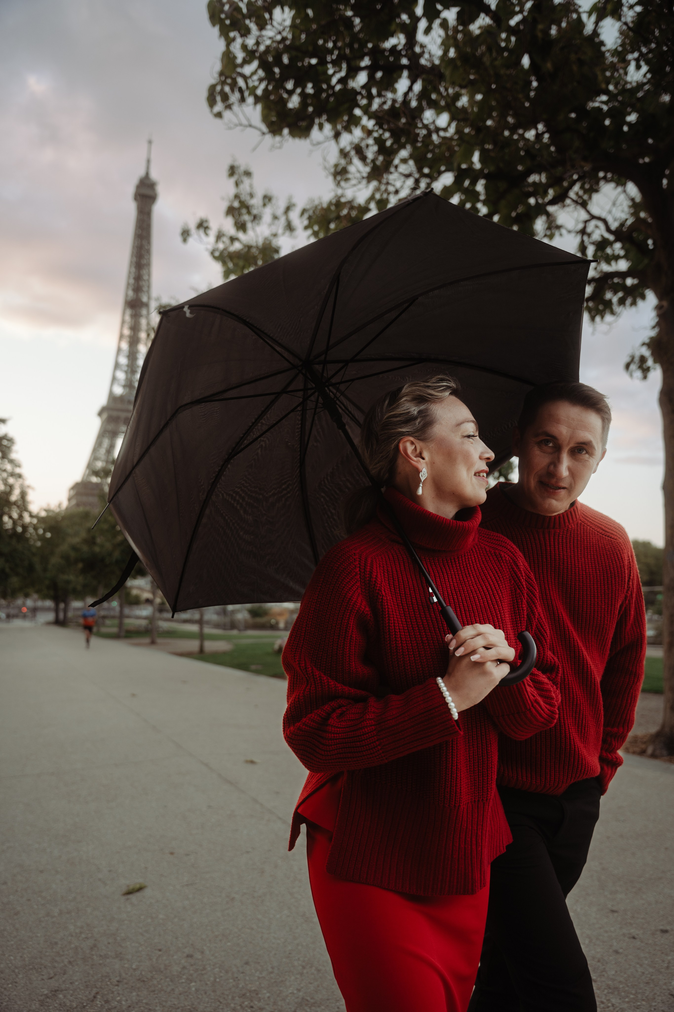 Полина и Павел в Париже. Paris photographer — Polina Osipova