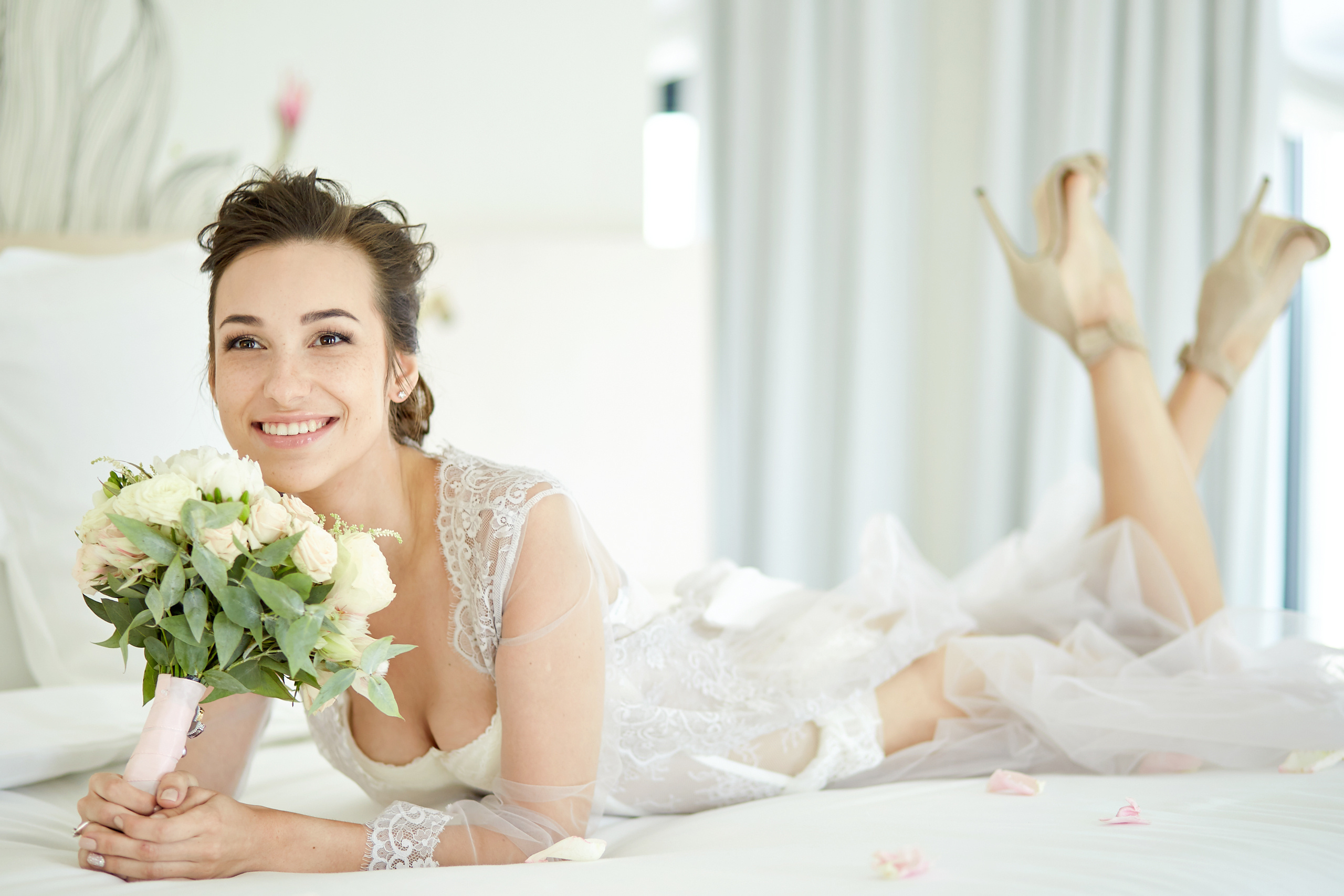 Yulya, morning Bride. Destination photographer in Barcelona, Spain, Europe, Worldwide - Andr