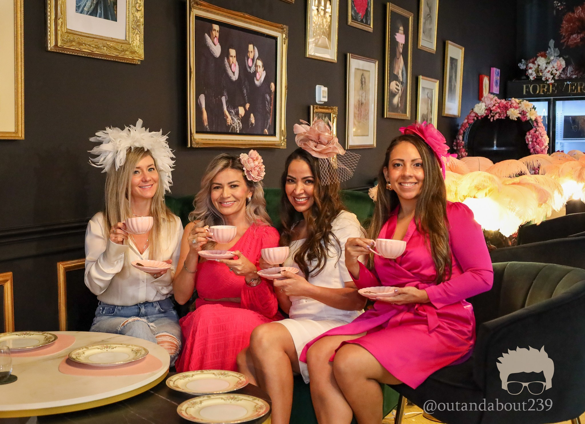 Posh Mama Club. Out and About 239