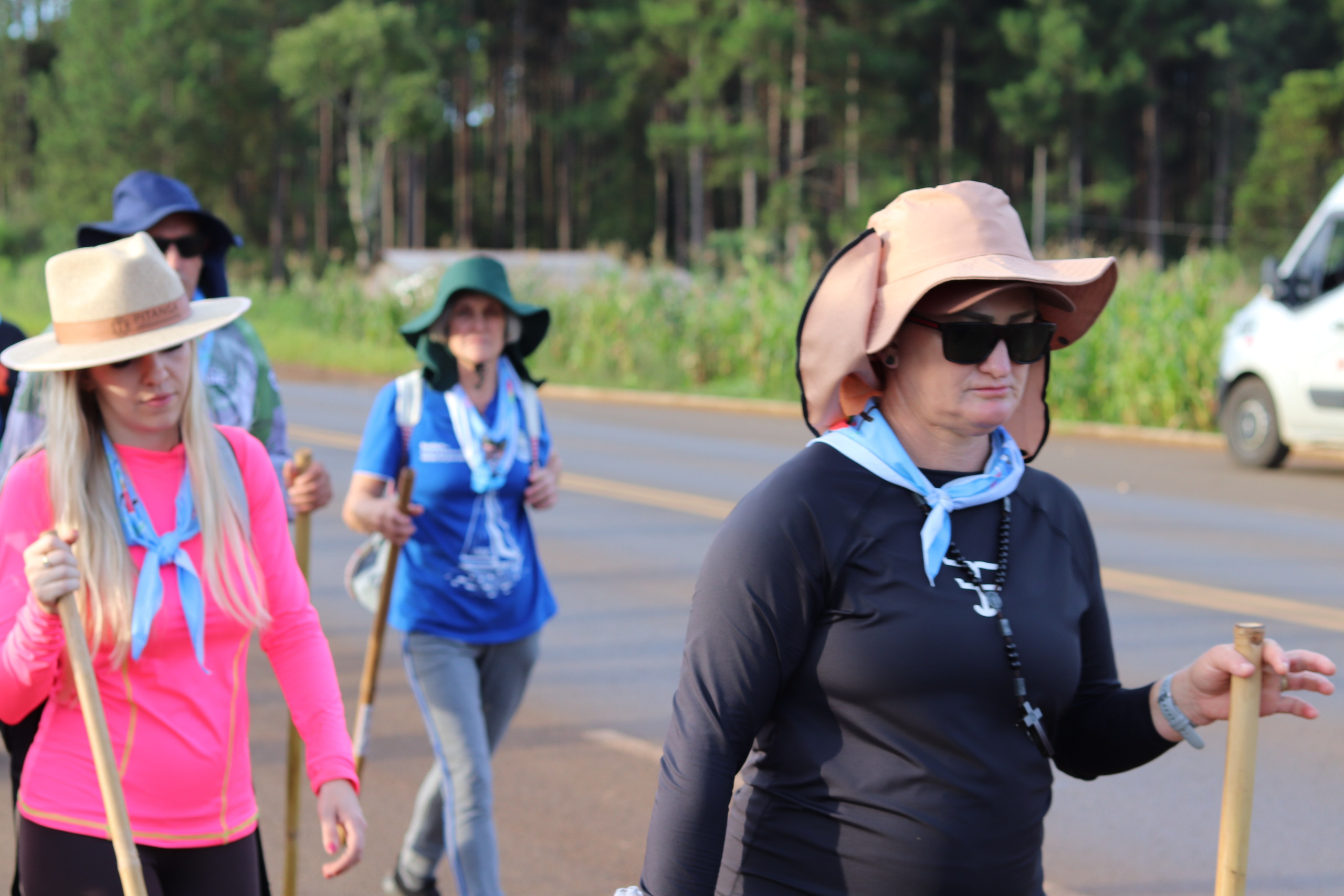 Peregrinação Nossa Senhora de Belém. Handa Produções