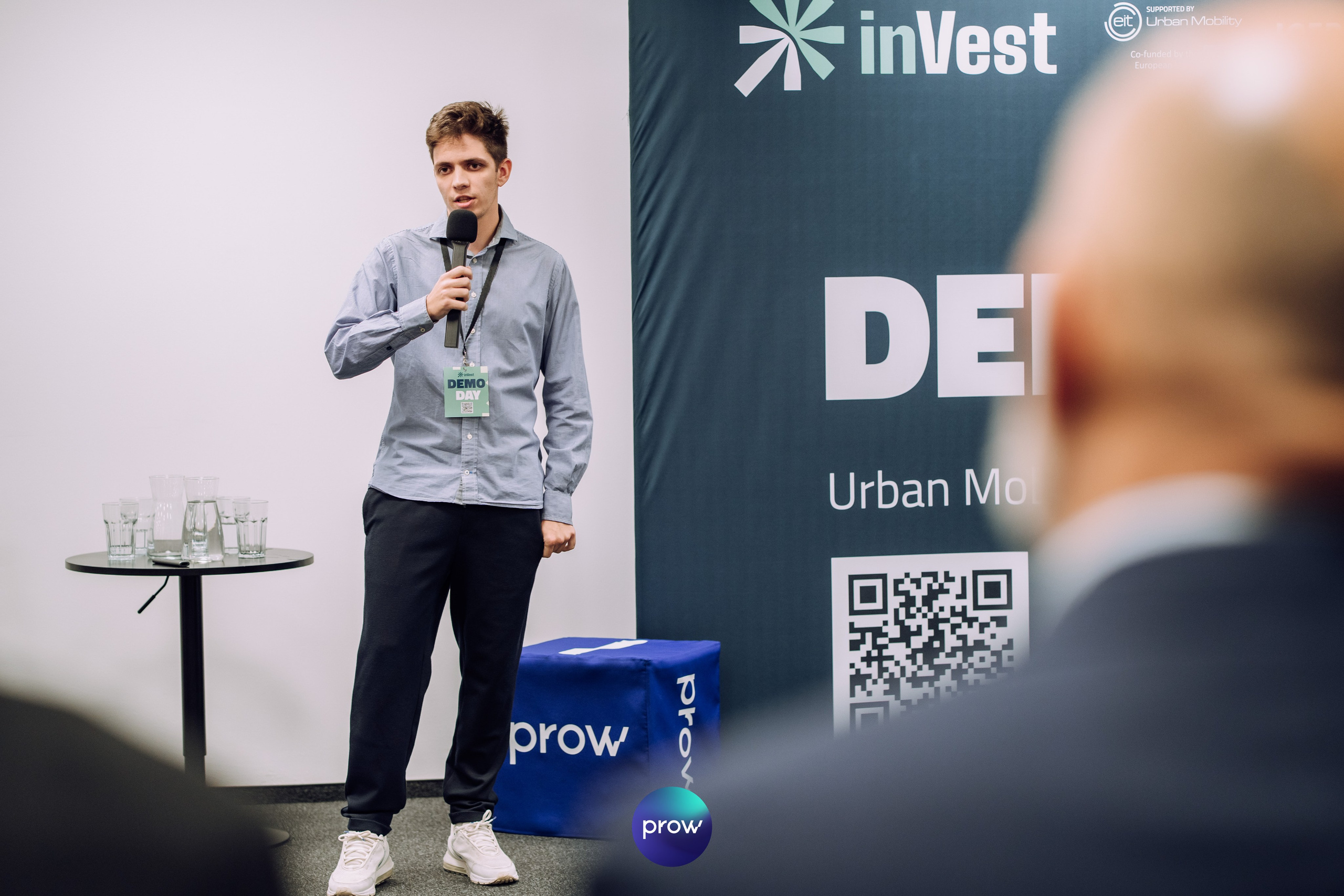 InVest DemoDay @ Cowork. Cozac Cristian Photographer