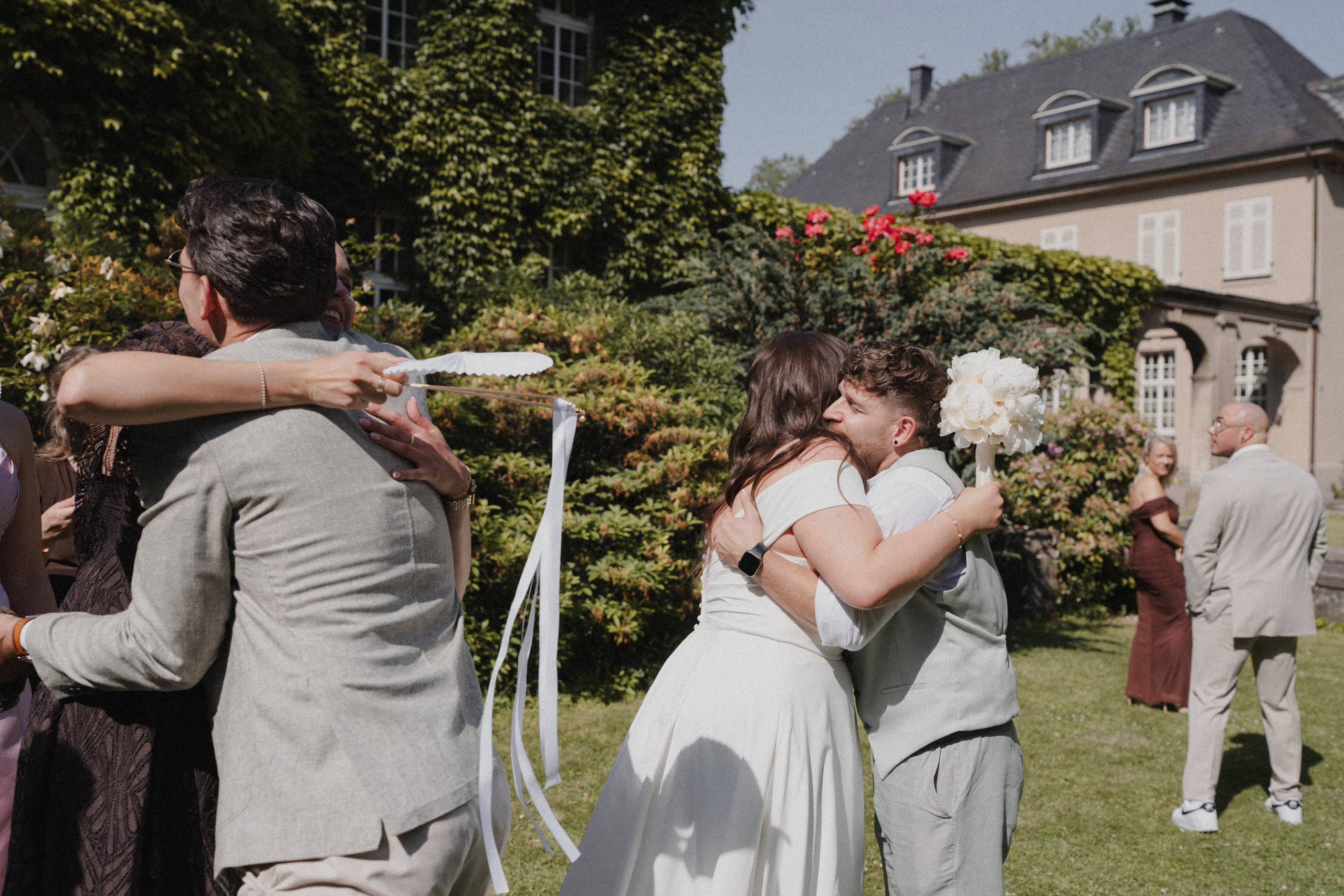 Jessica & Felix I Gesellschaft Harmonie Bochum. Hochzeitsfotografin Bochum | Halyna Reiche Fotografie NRW