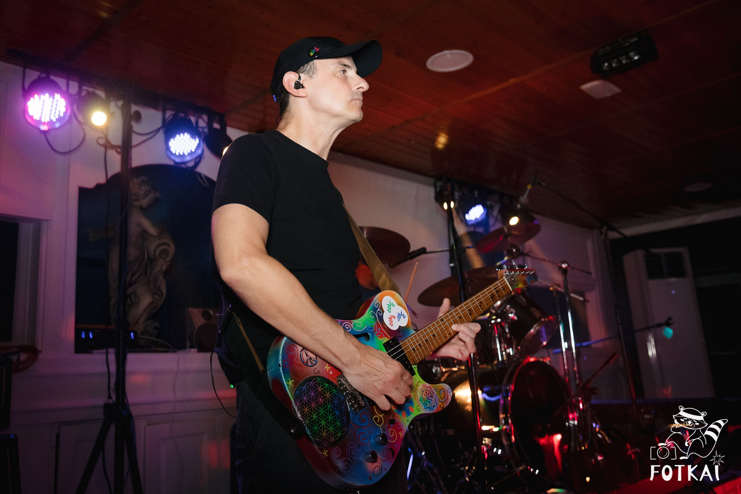 Ultimate Coldplay en Restaurante Los Cucalos: Reportaje fotográfico 17.09.25 | FOTKAI