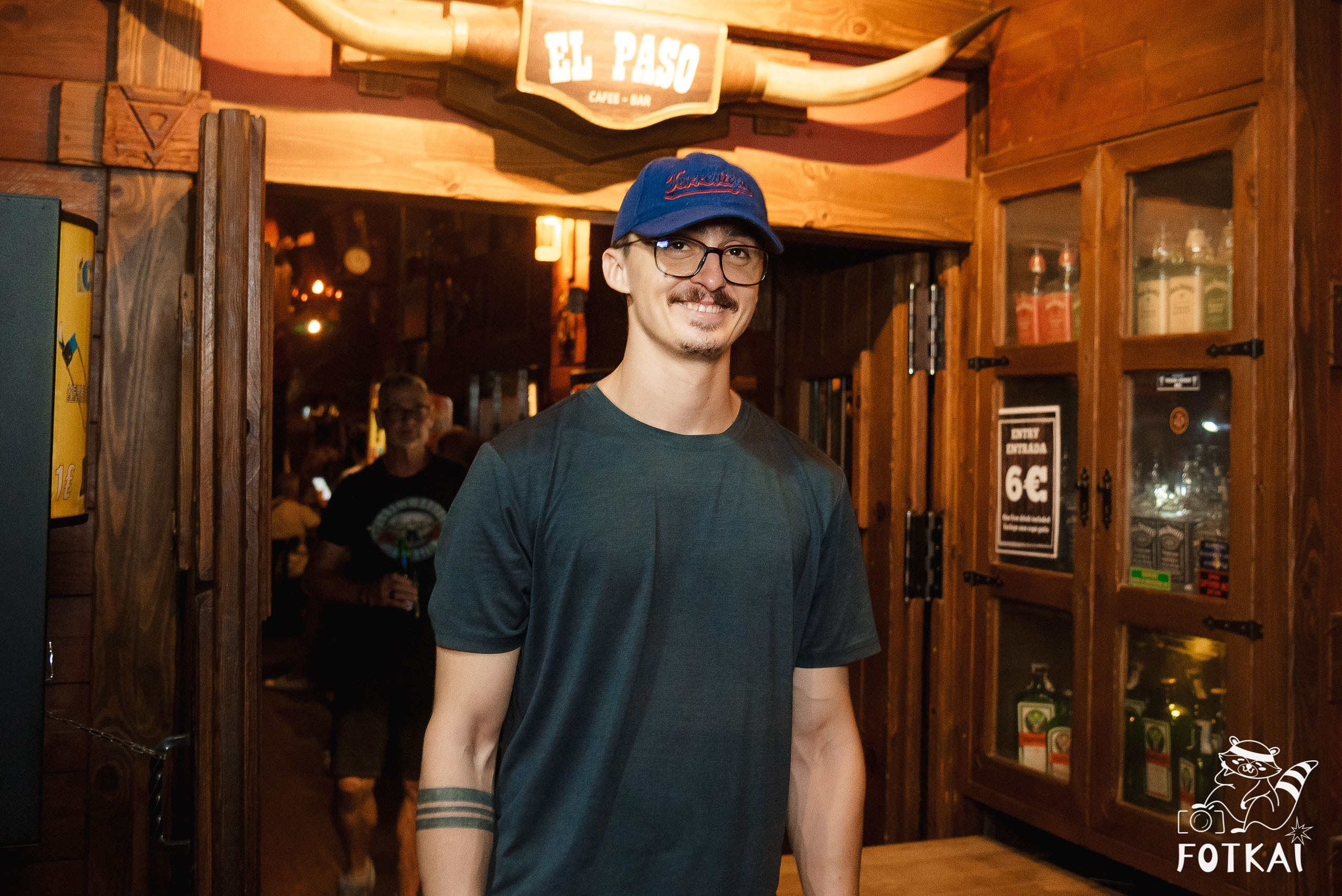 El Paso Rock Bar Torrevieja: Reportaje fotográfico 01.08.25 | FOTKAI