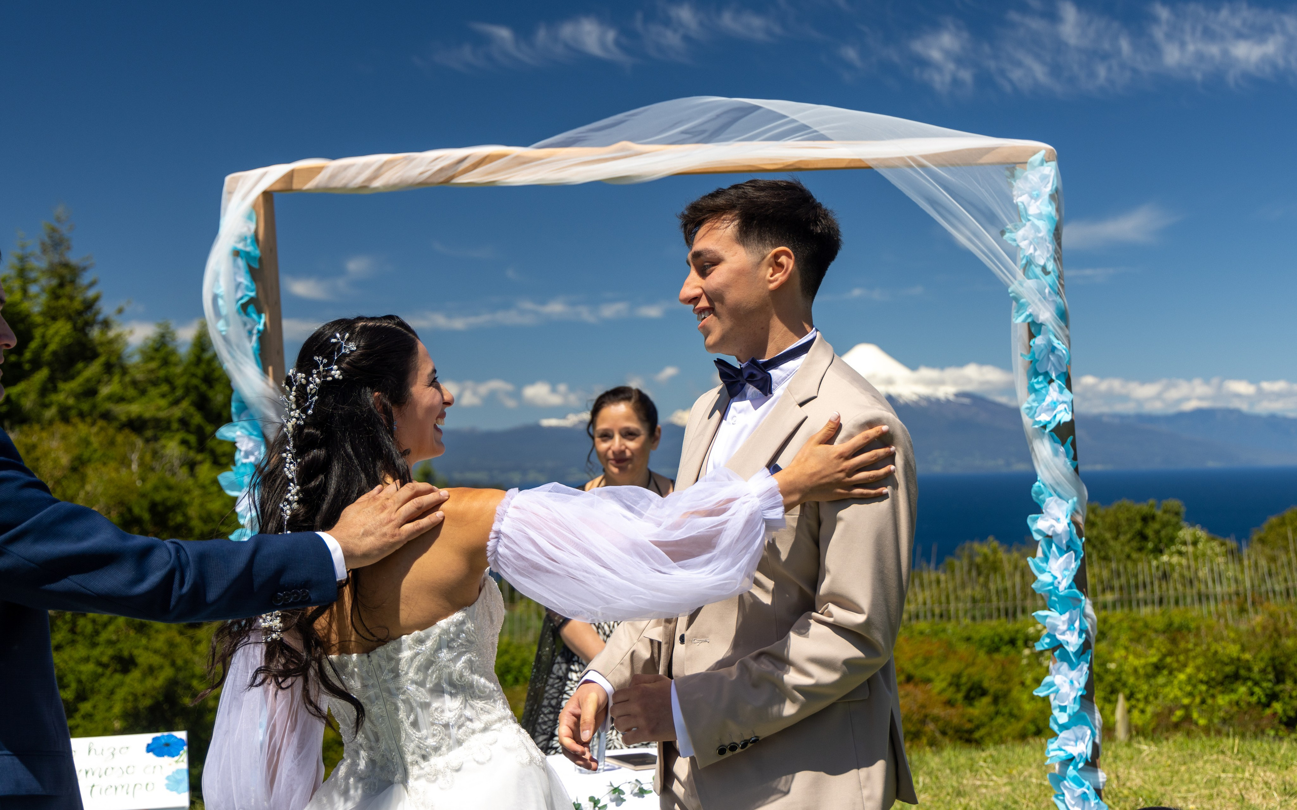 Carol & Ivo. Dinka & Emilio - El arte de preservar lo que no se repite