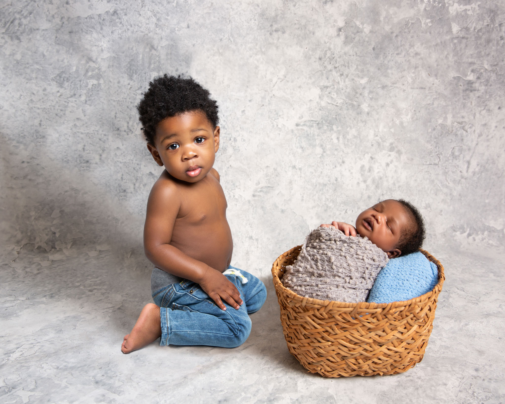 Newborn photographer Miami. Miami Family and Event Photographer