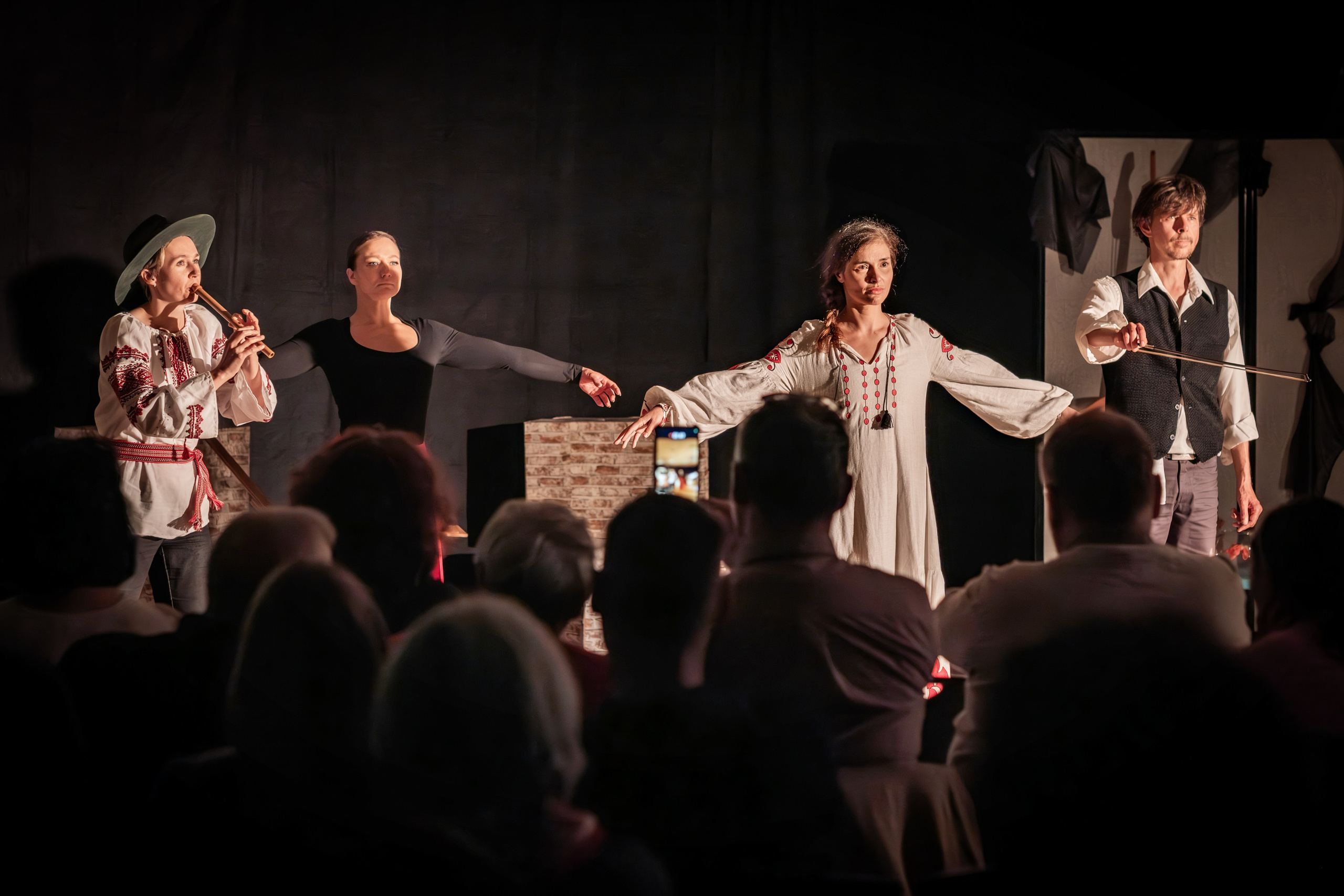 FISH DON’T CRY / JCC San Francisco / 2025. Reportage concert portrait photography in the San Francisco Bay Area