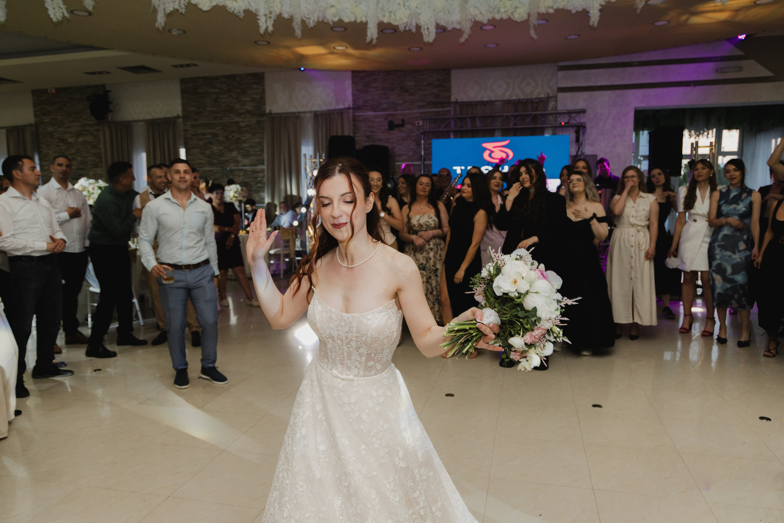 Anita i Aleksandar - Venčanje u Beogradu. Milan Lukovic professional wedding photographer