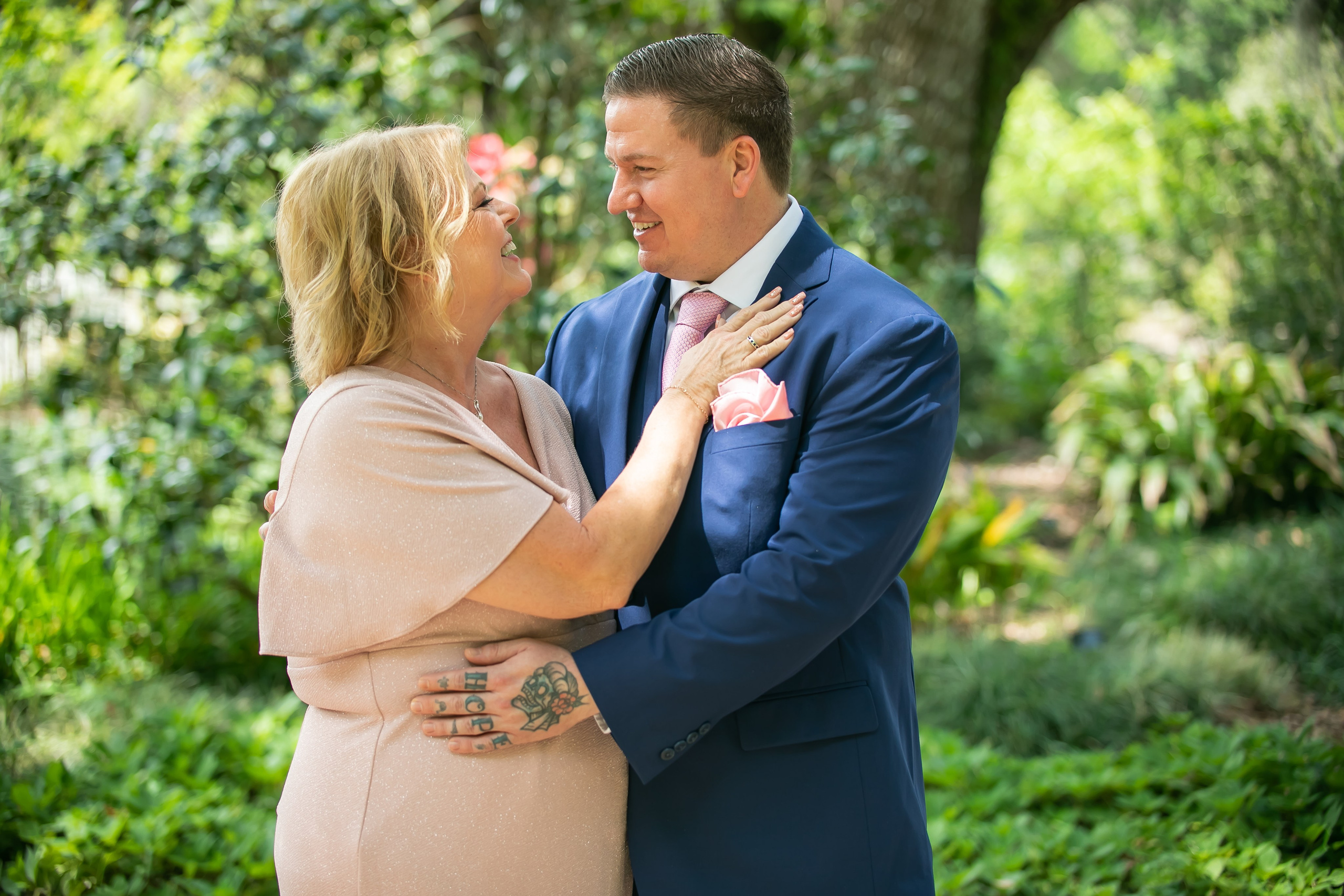 Wedding in The Lue Gardens intimate wedding photography. Lana Photography — Wedding & Family Photographer in Florida & Beyond