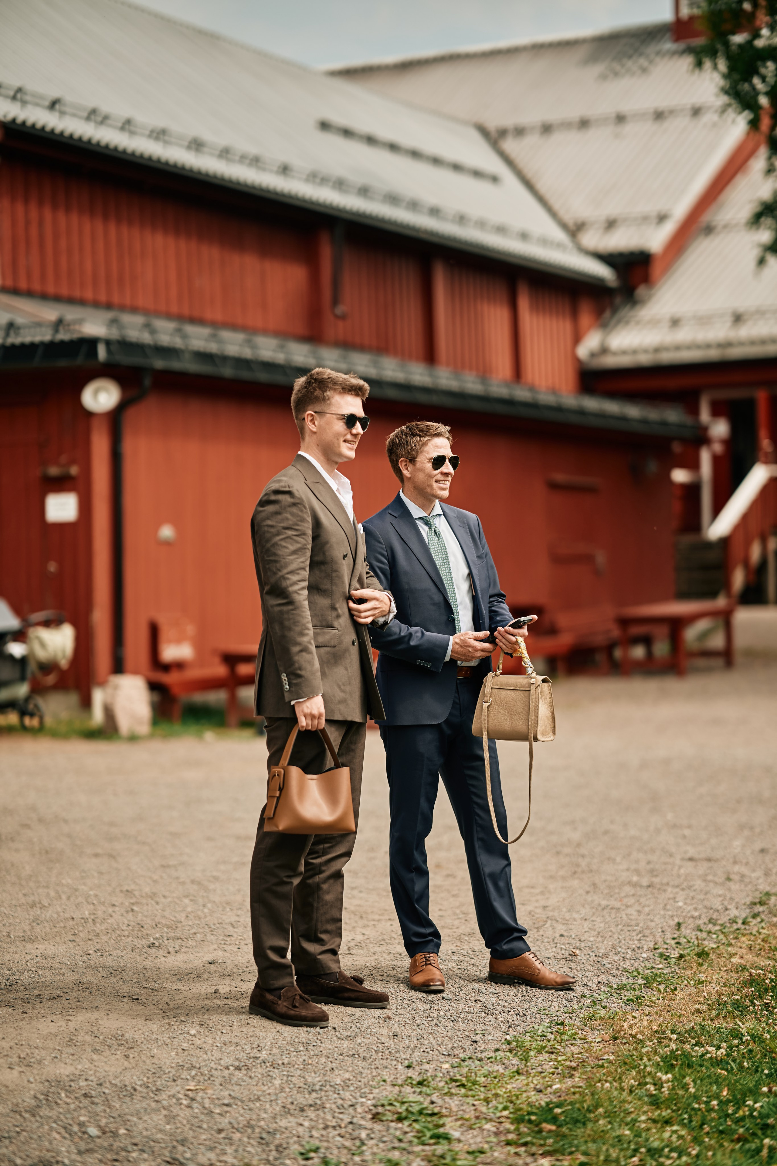 The Longest Day of June. Bryllupsfotograf i Oslo. André Korsak – candid og dokumentarisk fotograf