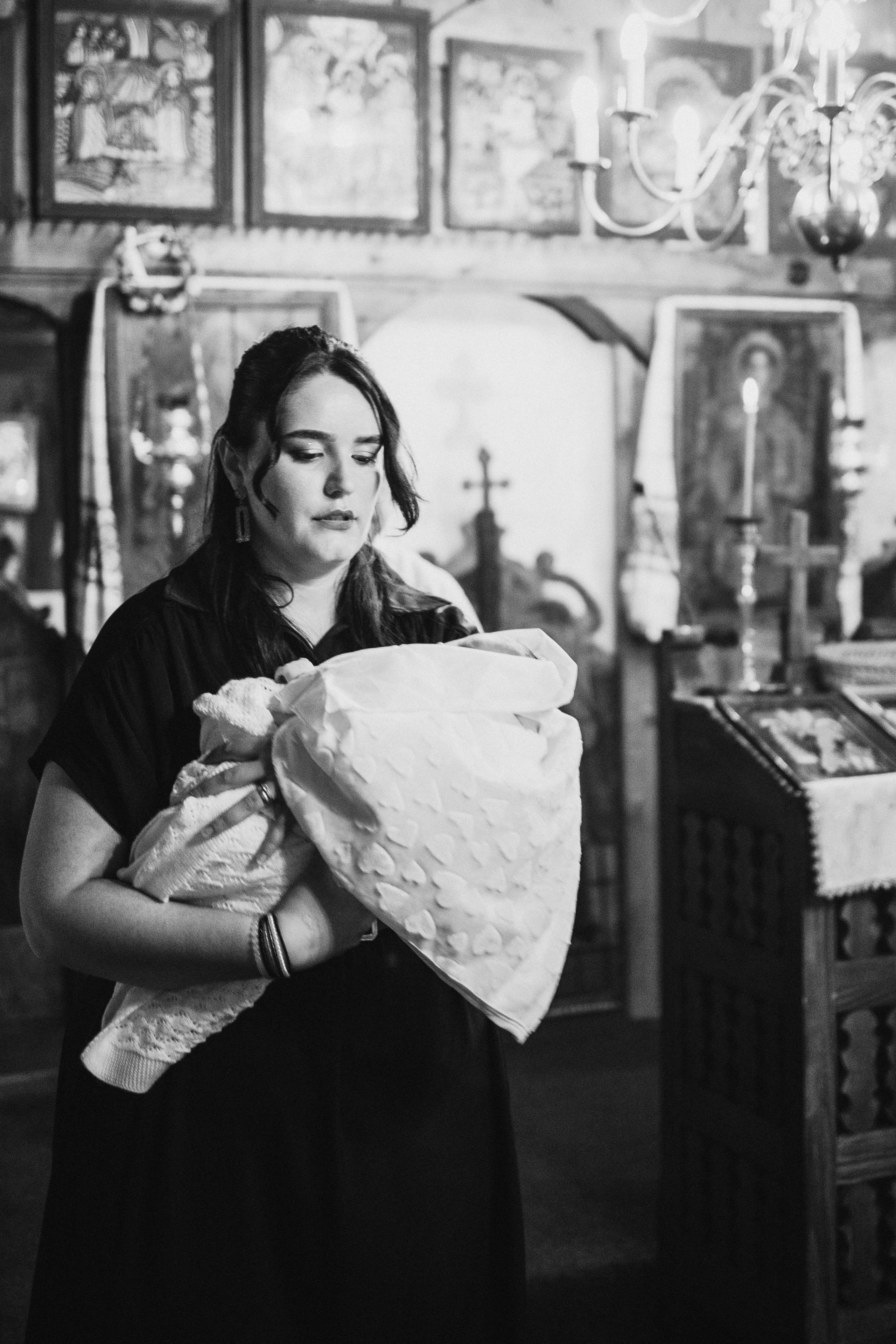 Ședințe foto de portret femei. Fotograf de familie în Oradea Katsiaryna Ciortan
