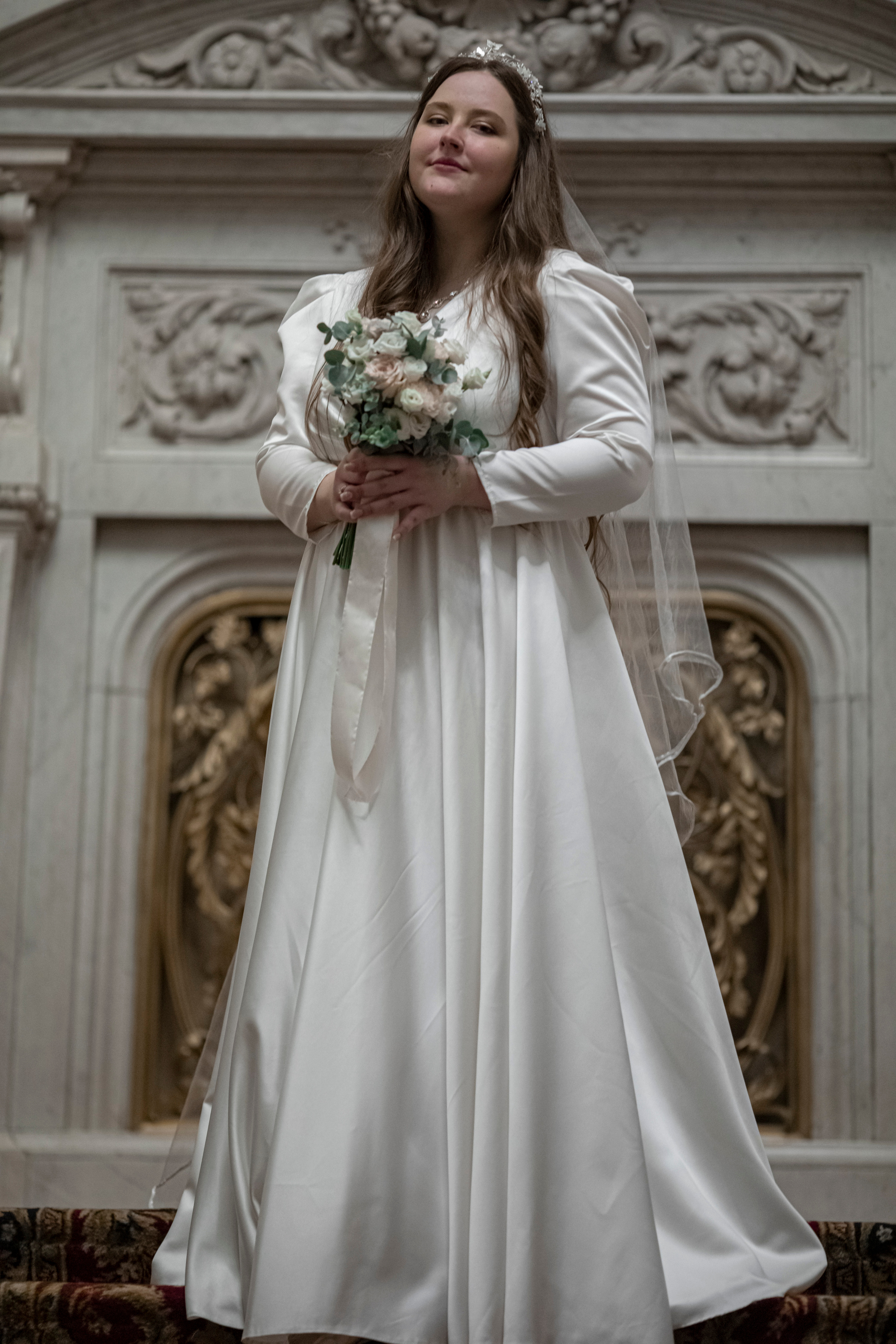 Anastasia ja Jon. Ekaterina Mansur, muotokuvafotografi Suomessa (Helsingissä ja Uudellam