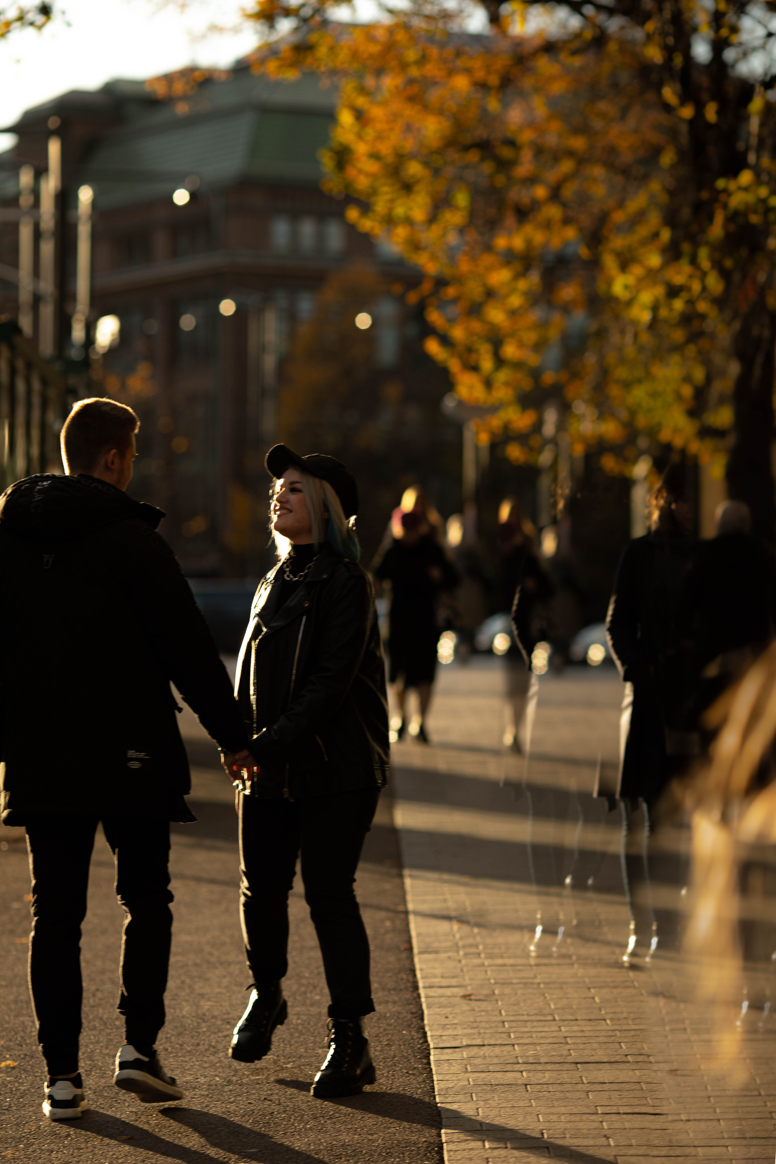 Syksyinen tarina. Ekaterina Mansur, muotokuvafotografi Suomessa (Helsingissä ja Uudellam