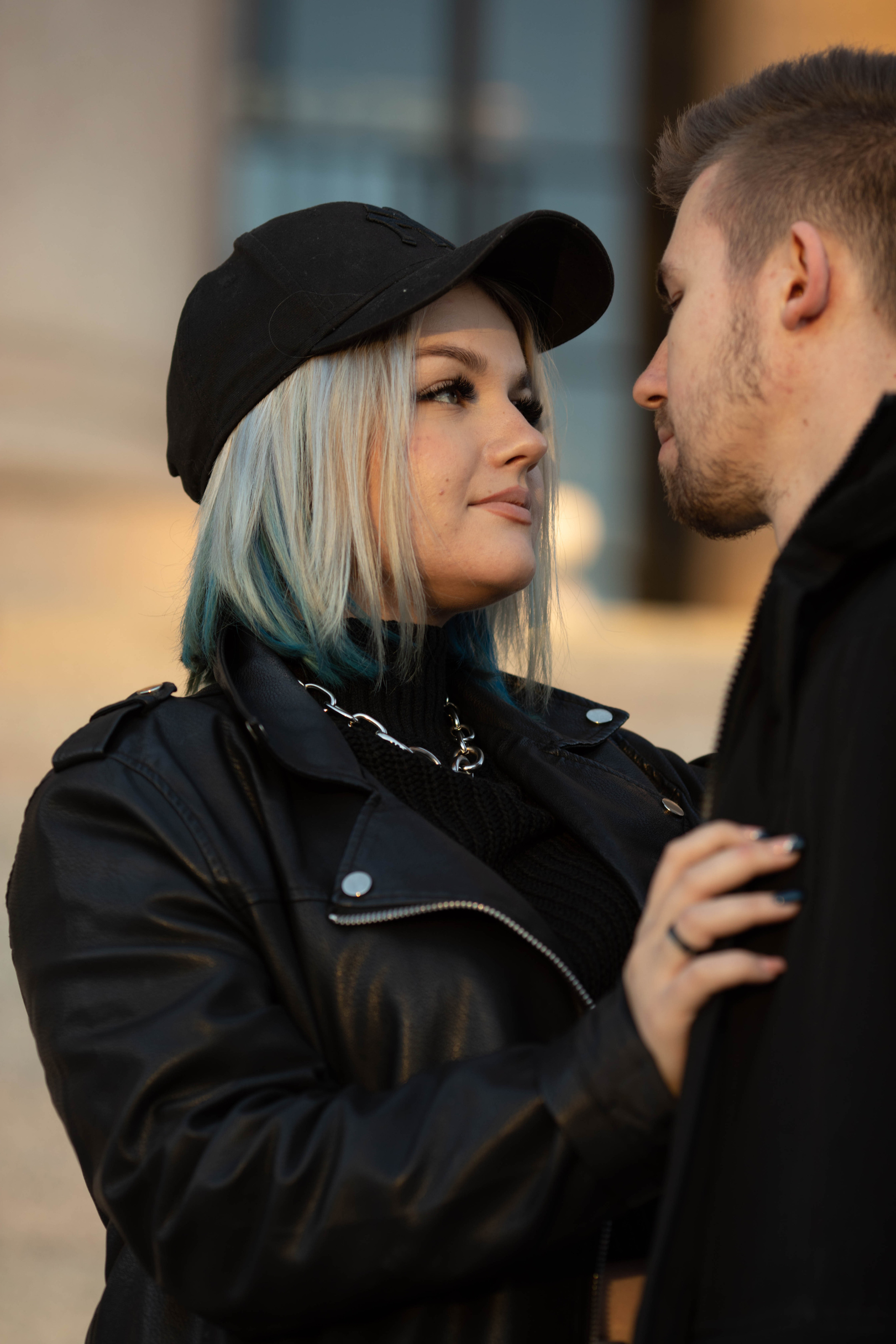 Syksyinen tarina. Ekaterina Mansur, muotokuvafotografi Suomessa (Helsingissä ja Uudellam