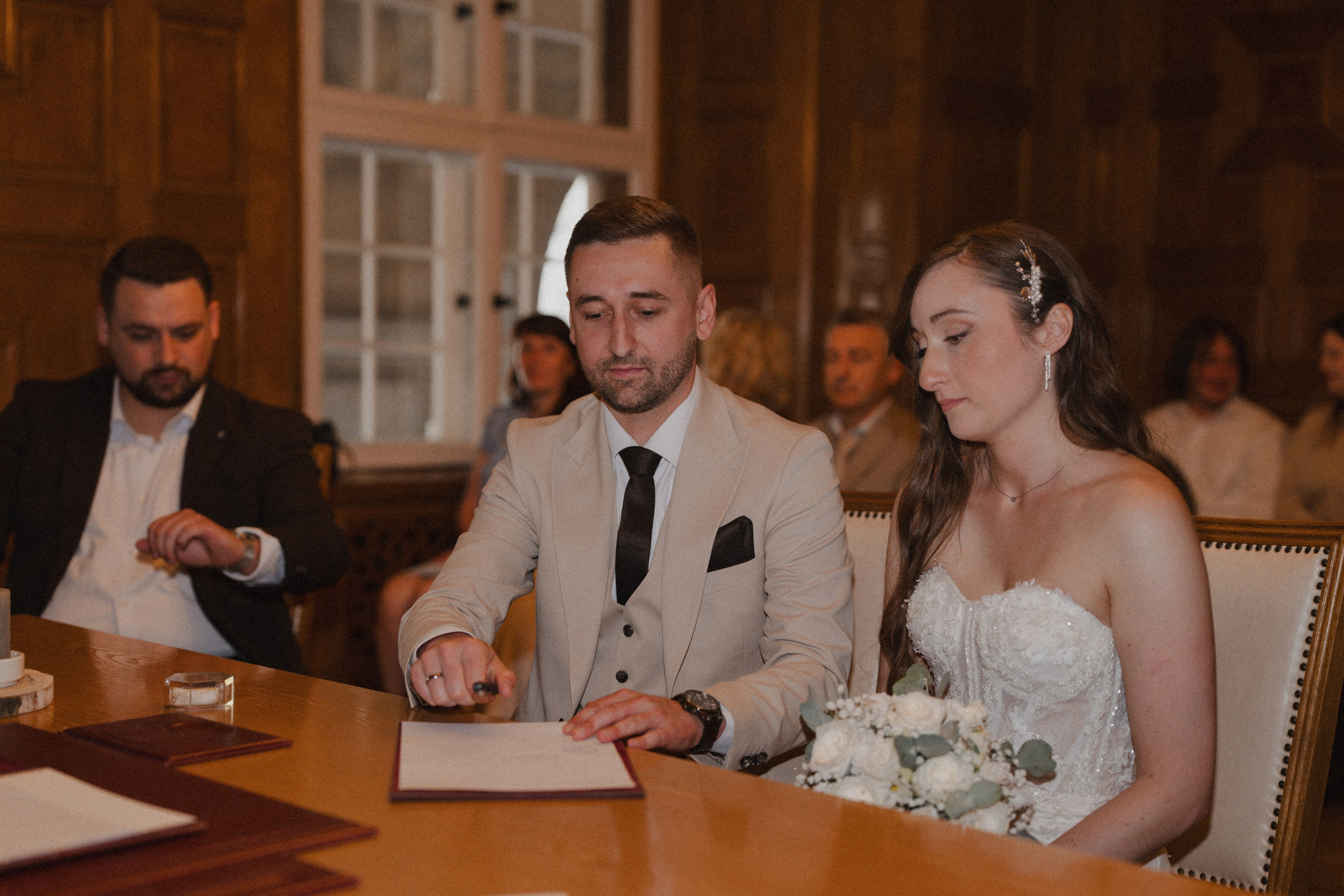 Anton & Jessica I Rathaus Mülheim an der Ruhr. Hochzeitsfotografin Bochum | Halyna Reiche Fotografie NRW