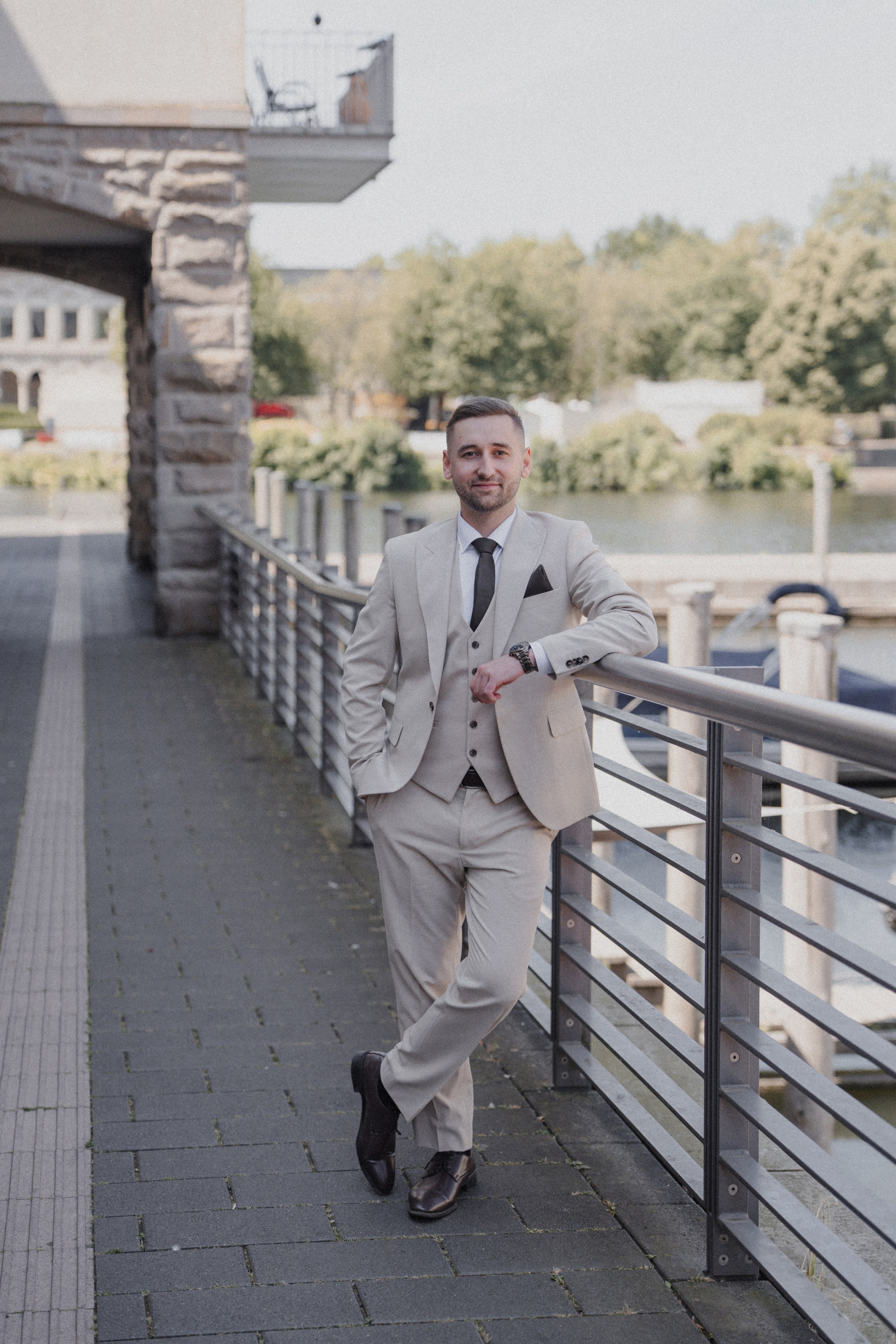 Anton & Jessica I Rathaus Mülheim an der Ruhr. Hochzeitsfotografin Bochum | Halyna Reiche Fotografie NRW