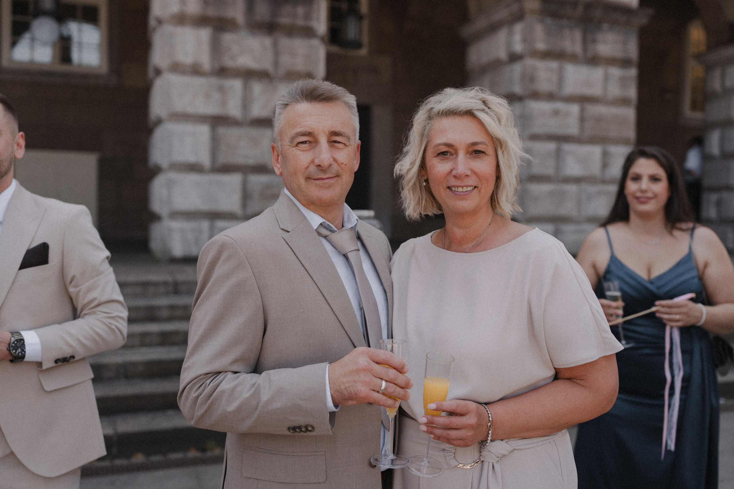 Anton & Jessica I Rathaus Mülheim an der Ruhr. Hochzeitsfotografin Bochum | Halyna Reiche Fotografie NRW