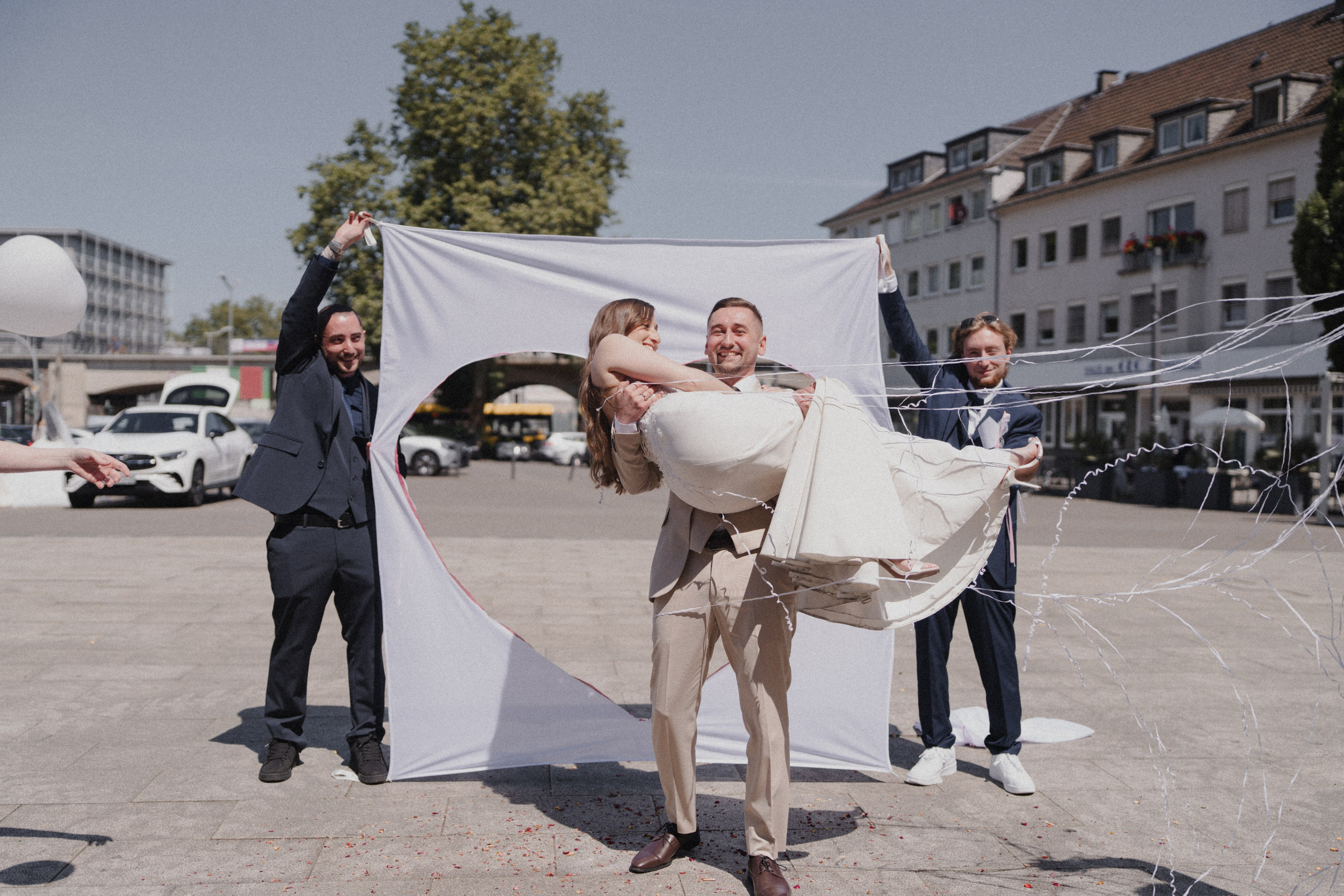 Anton & Jessica I Rathaus Mülheim an der Ruhr. Hochzeitsfotografin Bochum | Halyna Reiche Fotografie NRW