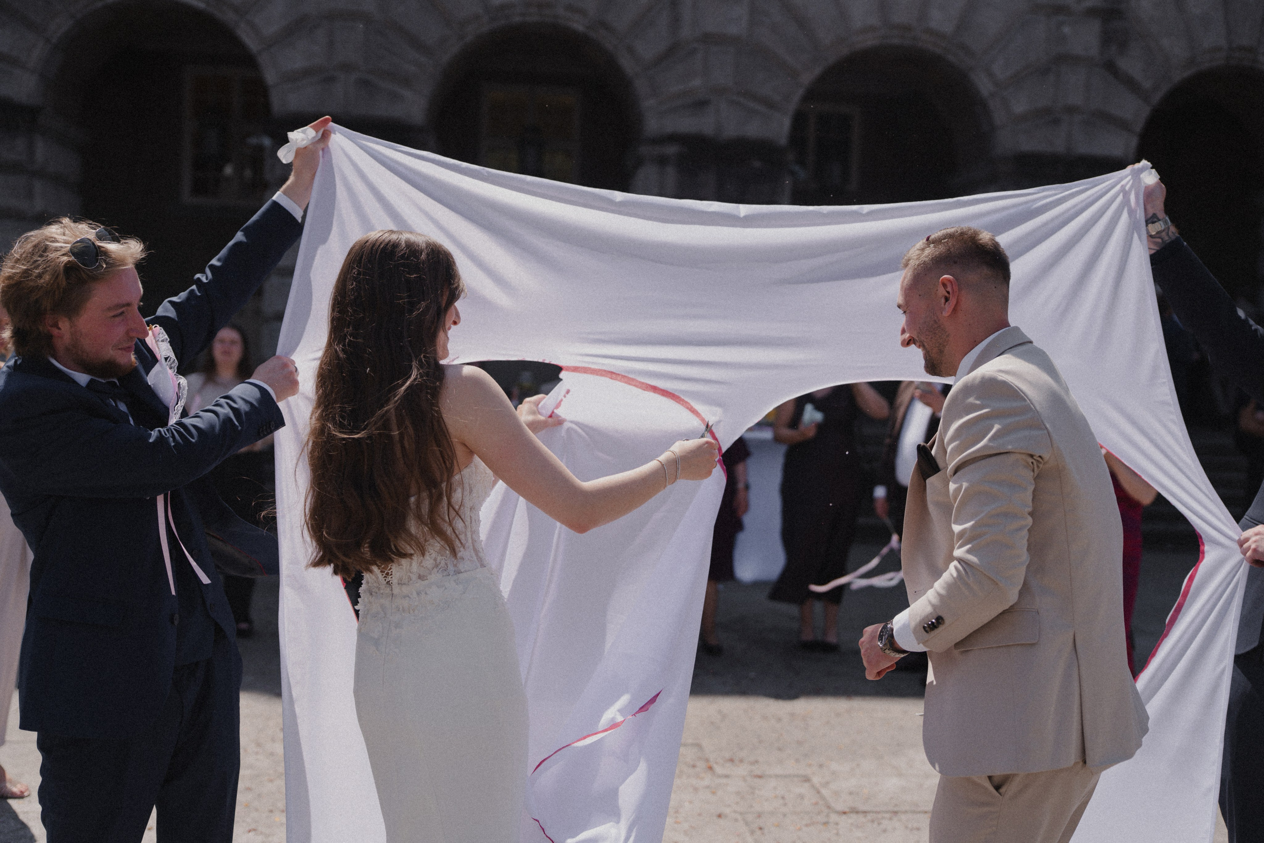 Anton & Jessica I Rathaus Mülheim an der Ruhr. Hochzeitsfotografin Bochum | Halyna Reiche Fotografie NRW