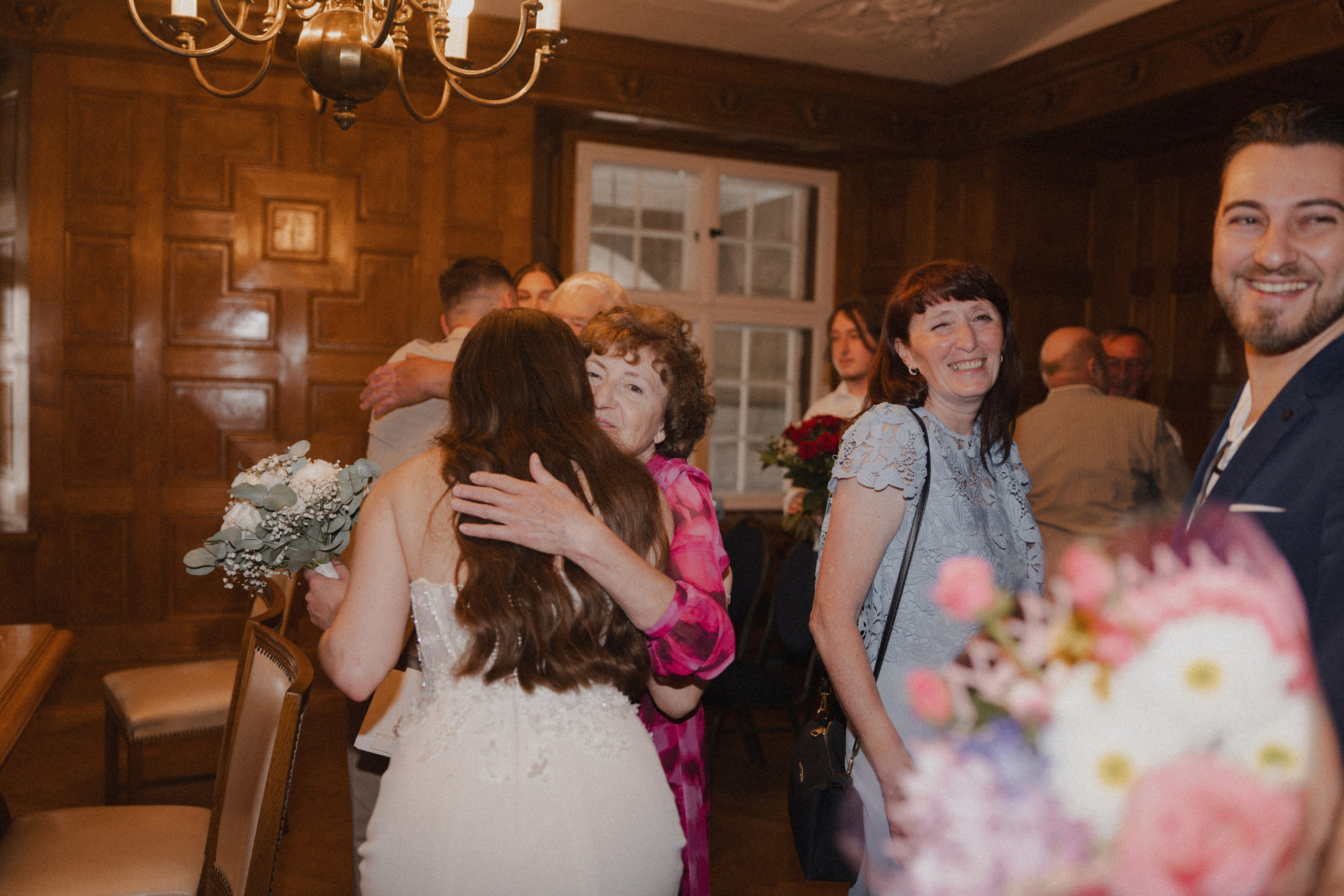 Anton & Jessica I Rathaus Mülheim an der Ruhr. Hochzeitsfotografin Bochum | Halyna Reiche Fotografie NRW